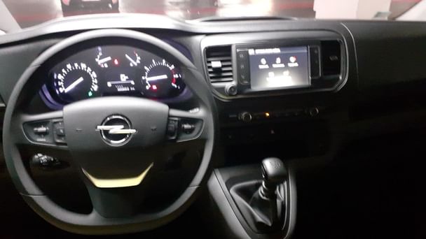 Opel Vivaro #789 P2