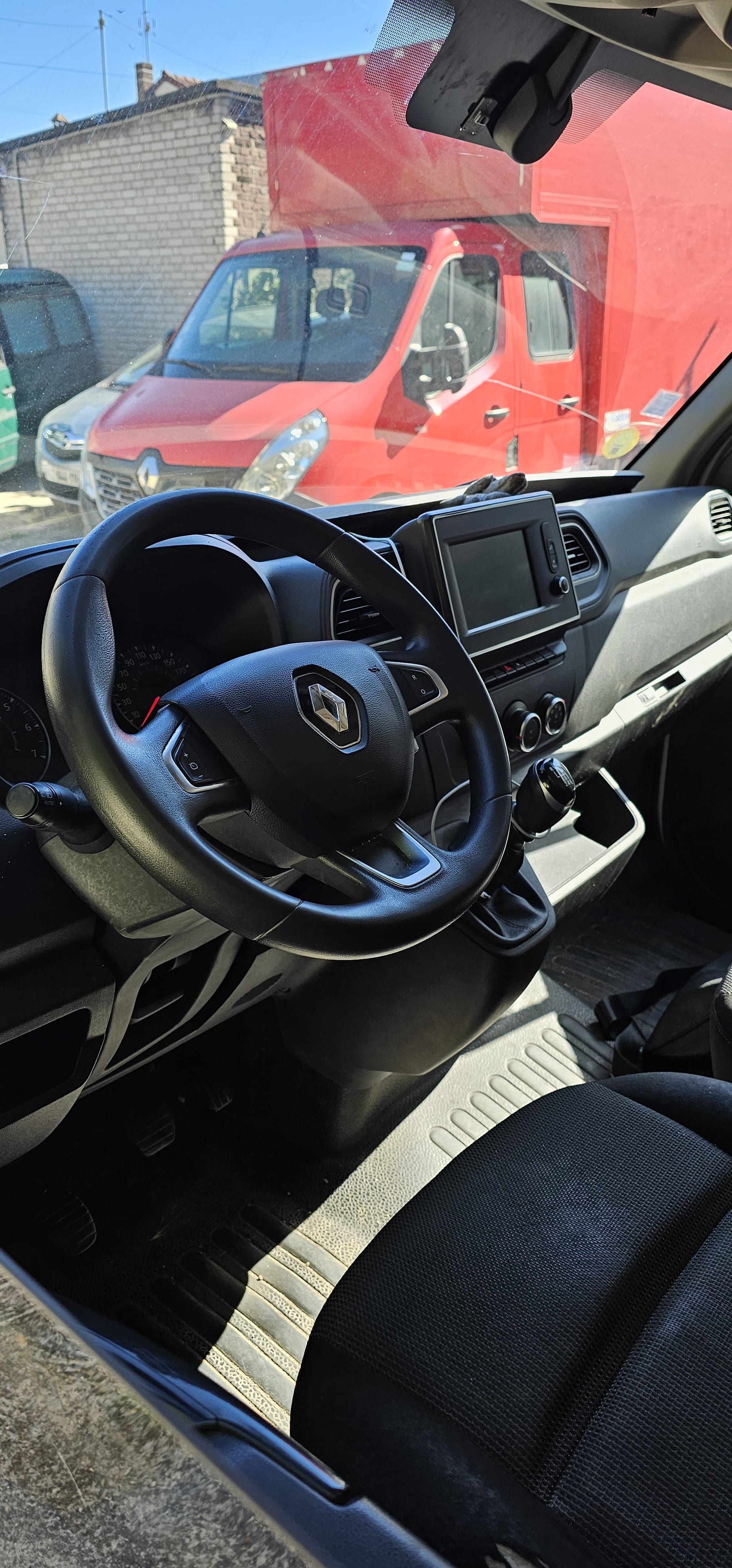 Renault Master 2.3dci 135 cv L3H2 avec GPS