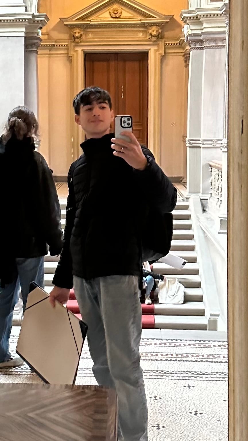 Arnau