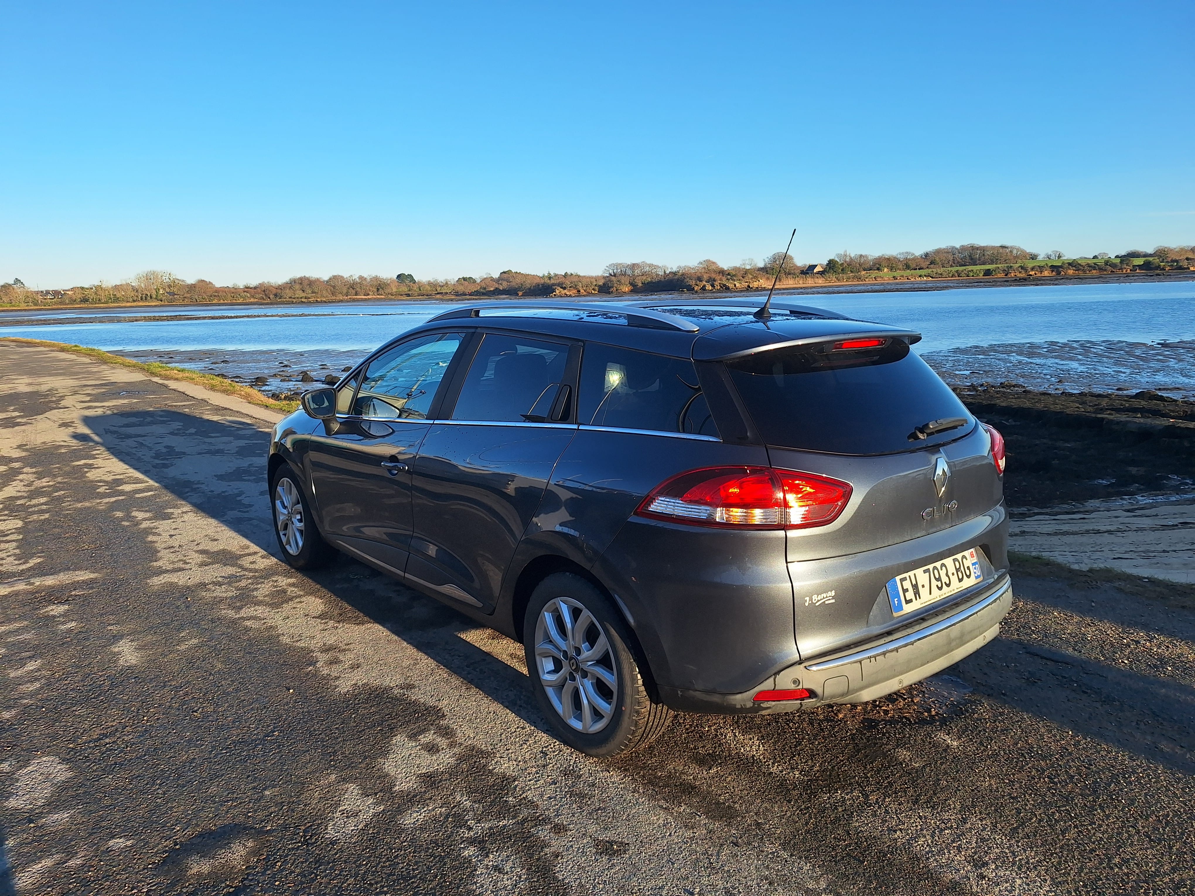 Renault Clio Estate 2018 avec GPS