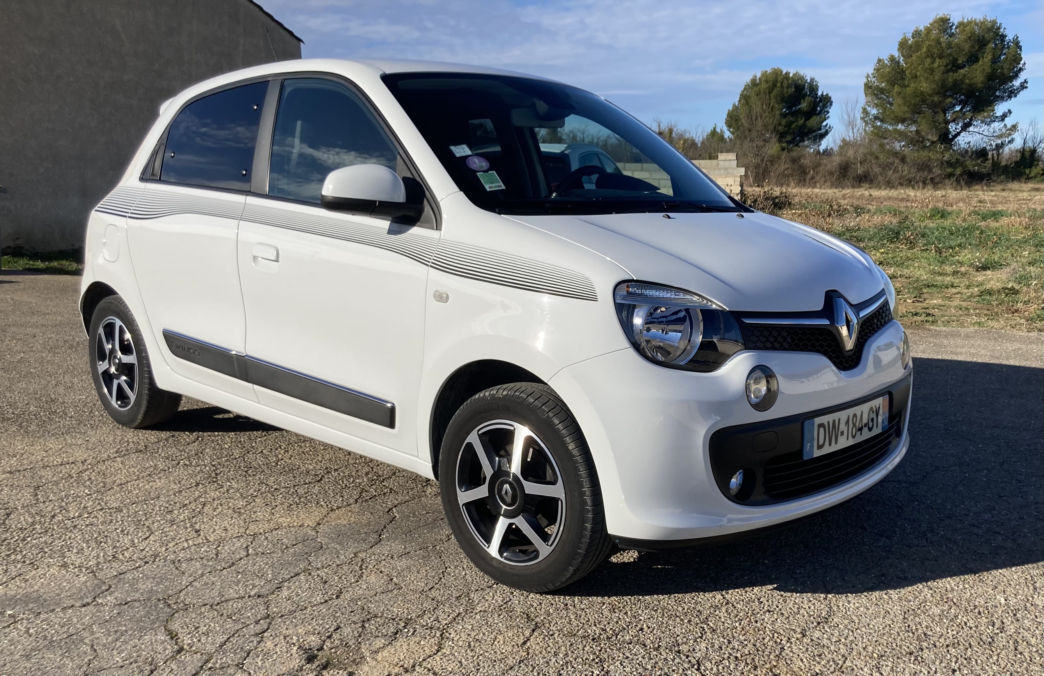 Renault Twingo III 0,9 TCE ENERGY INTENS, 2015, Essence 95