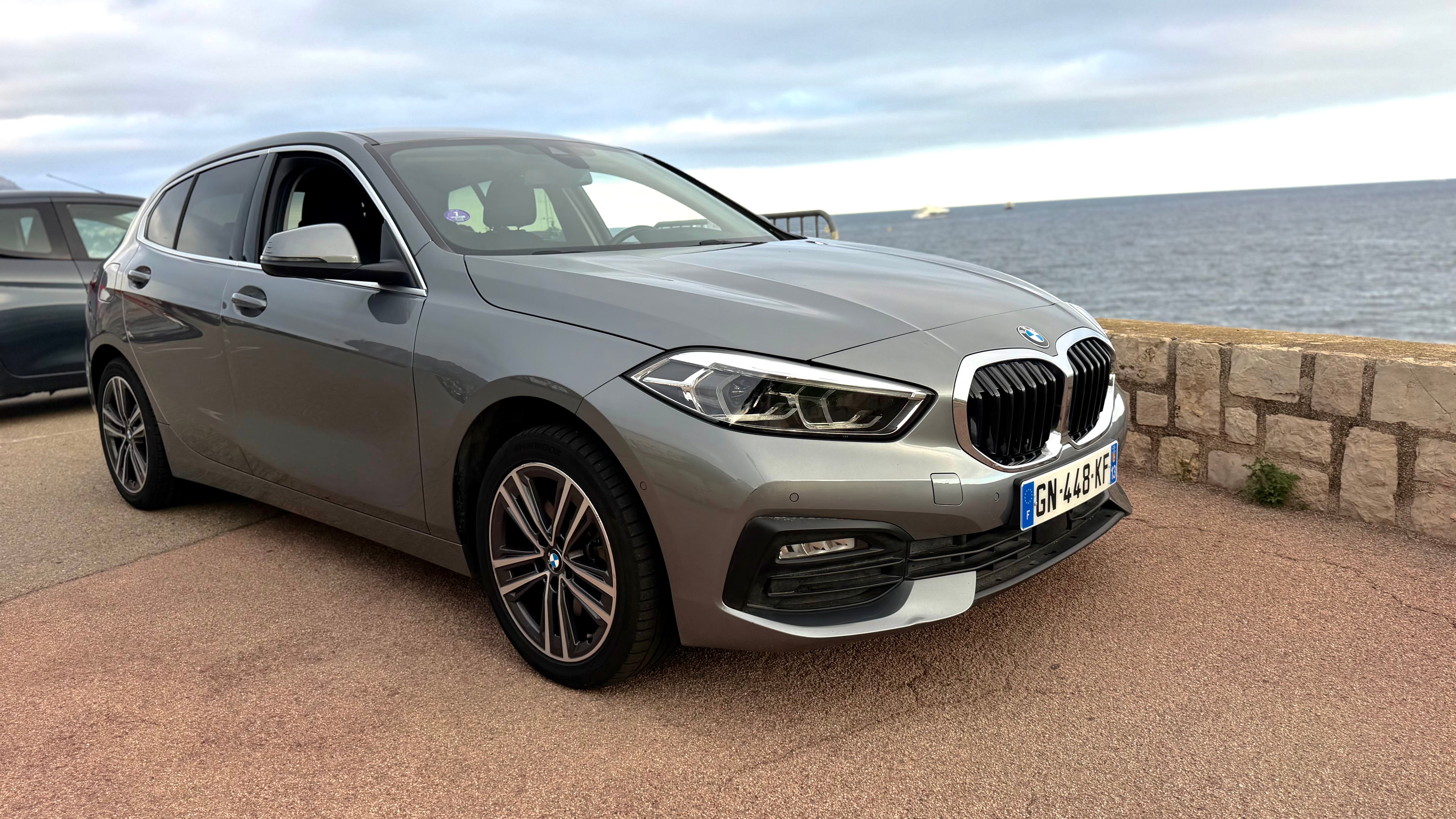 BMW Série 1, 2023, Essence 95, automatisch