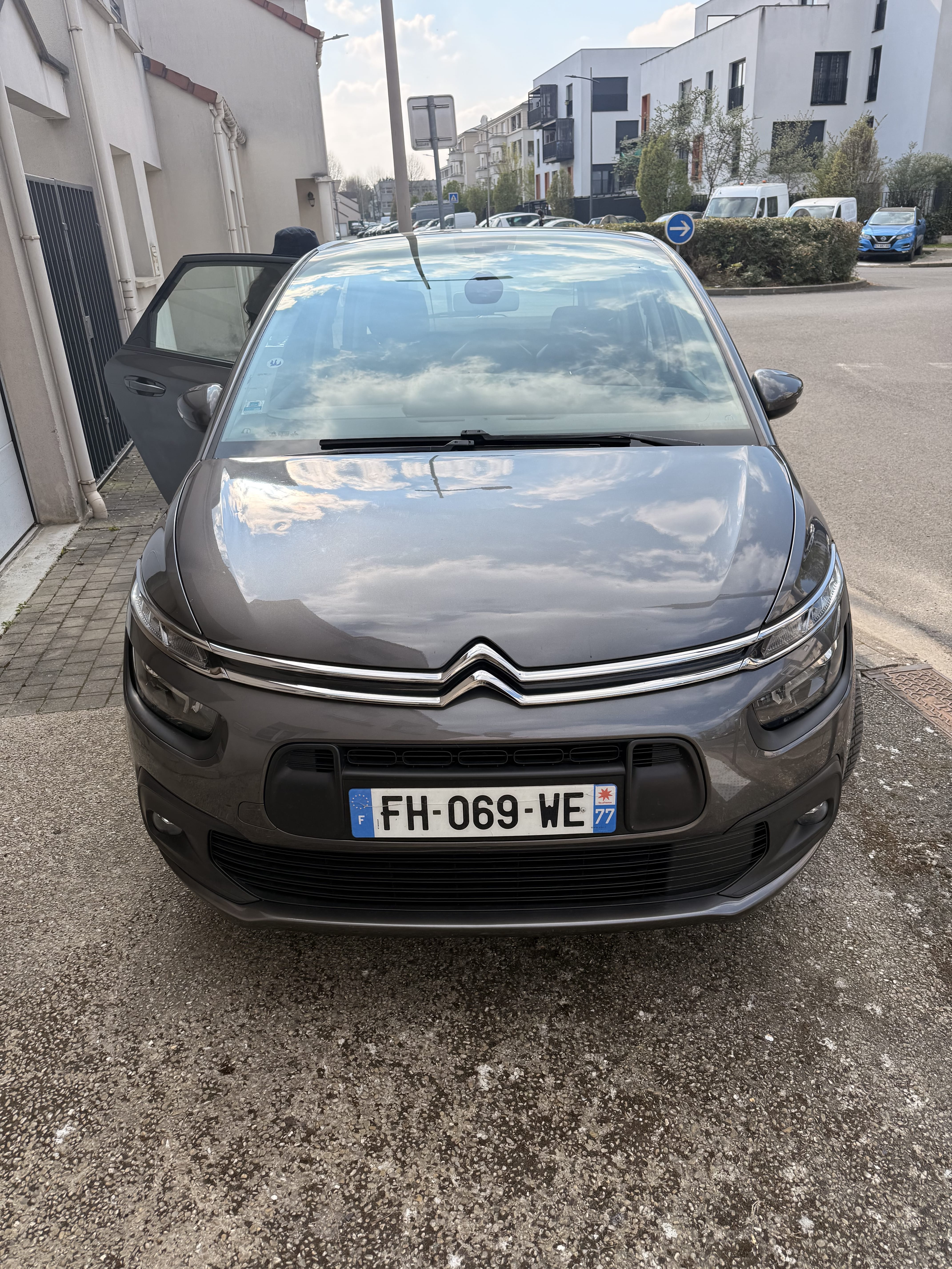 Citroen C4 Spacetourer, 2019, Essence 95, automatique