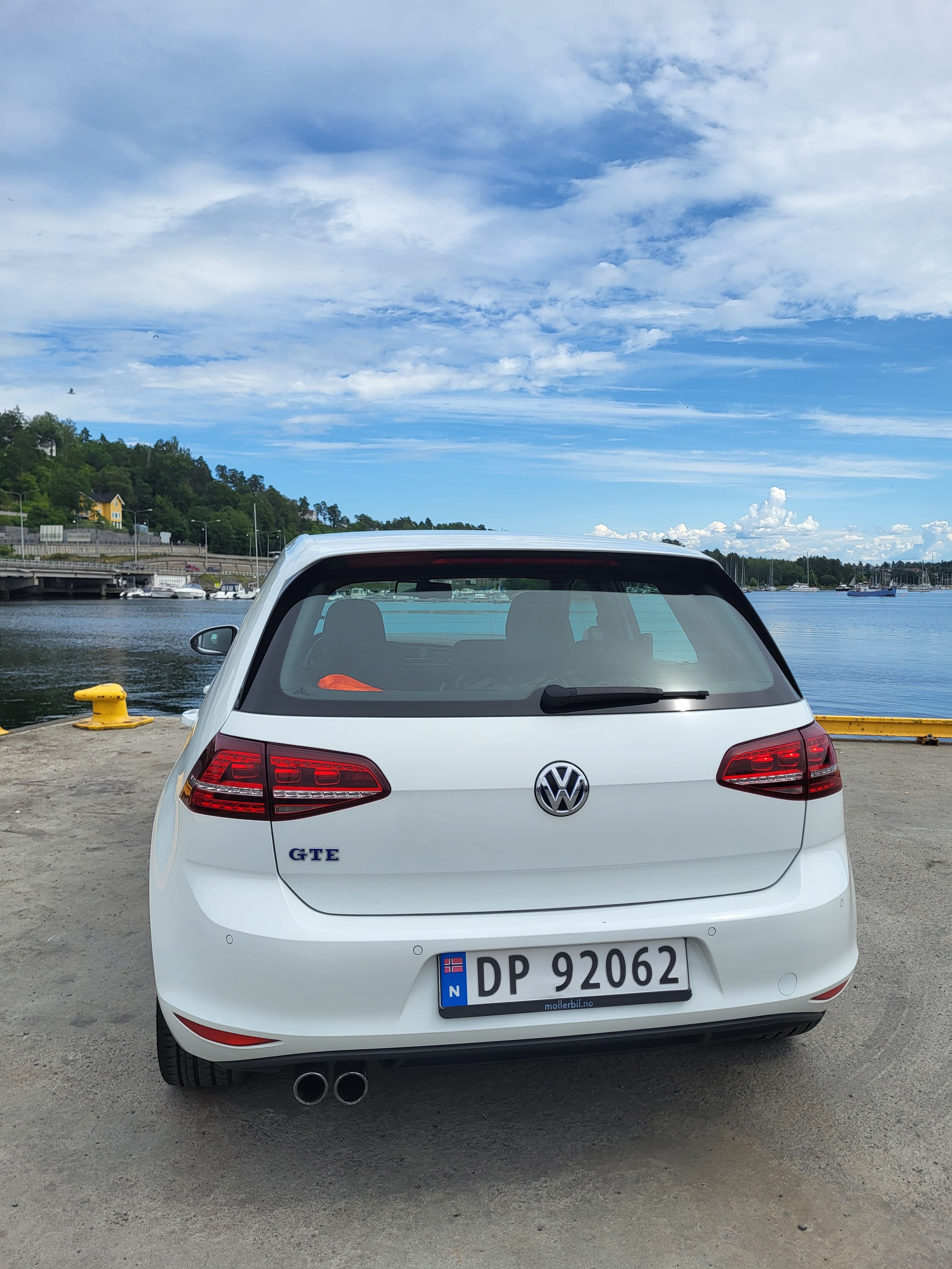 Volkswagen Golf GTE med GPS