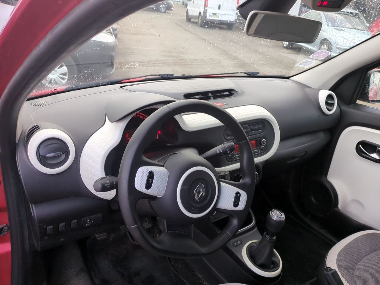 Renault Twingo III avec Régulateur de vitesse