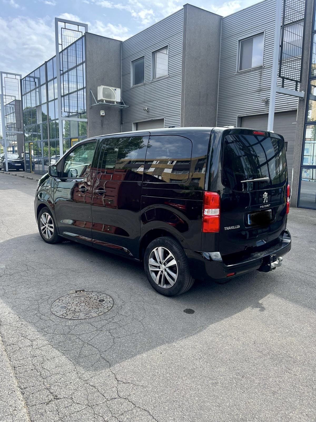 Peugeot Traveller avec GPS