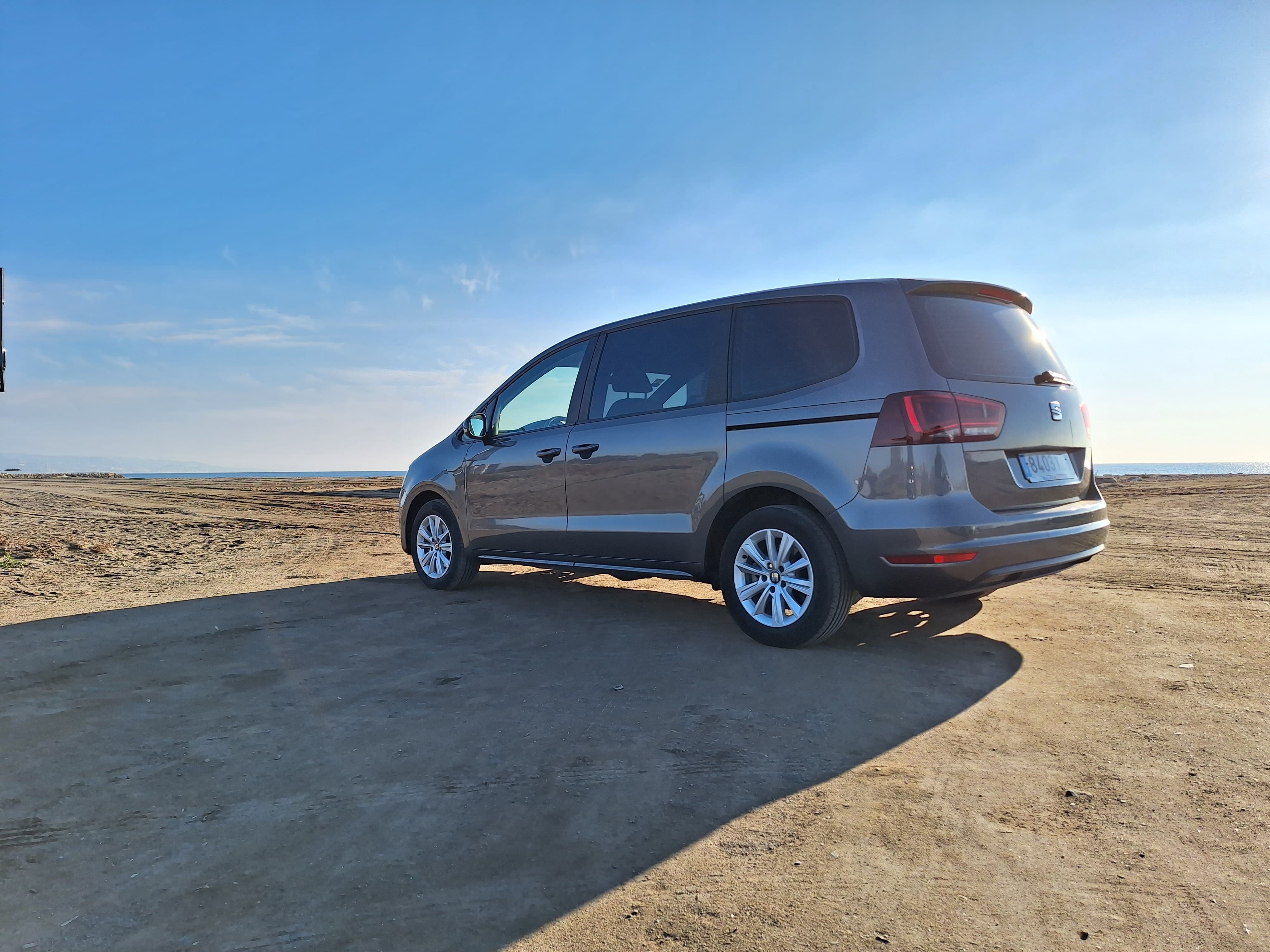 Seat Alhambra med Cruisekontroll