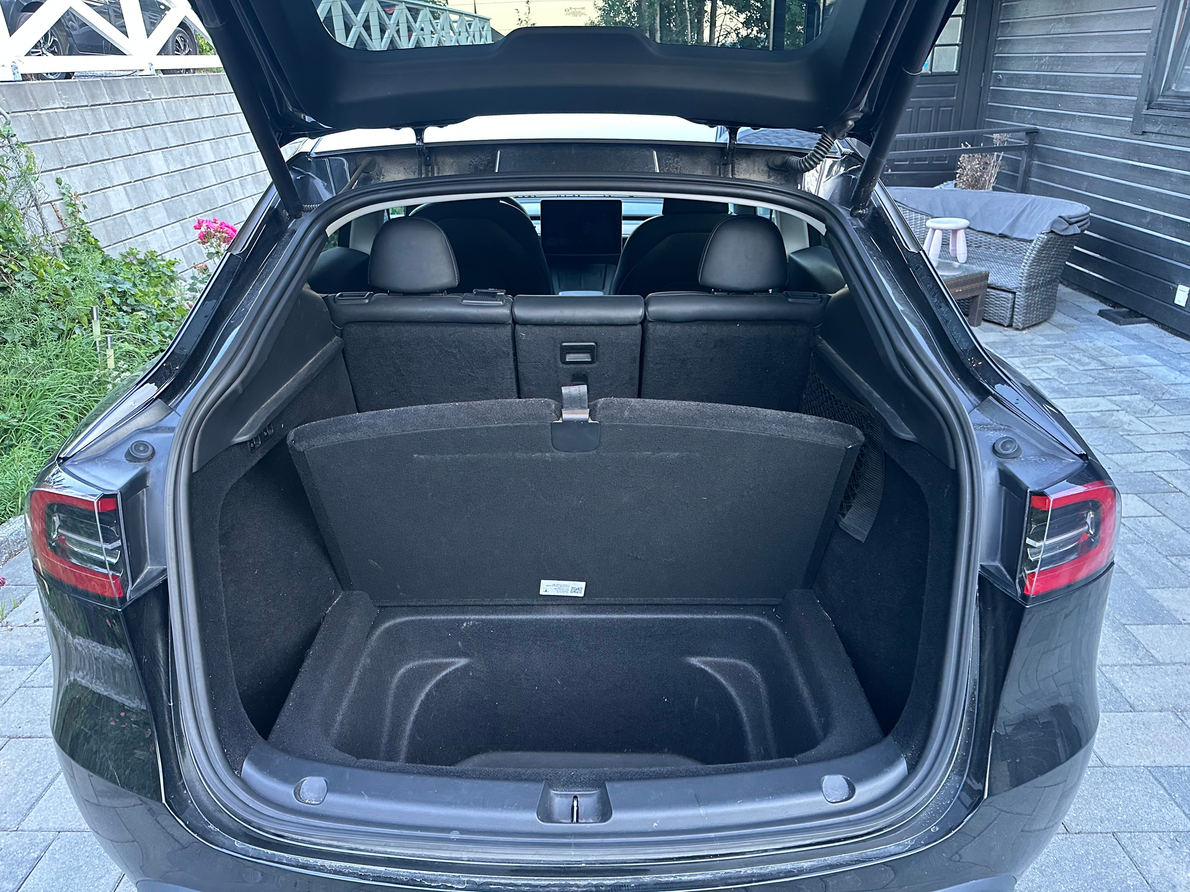 Tesla Model Y Performance med Firehjulstrekk