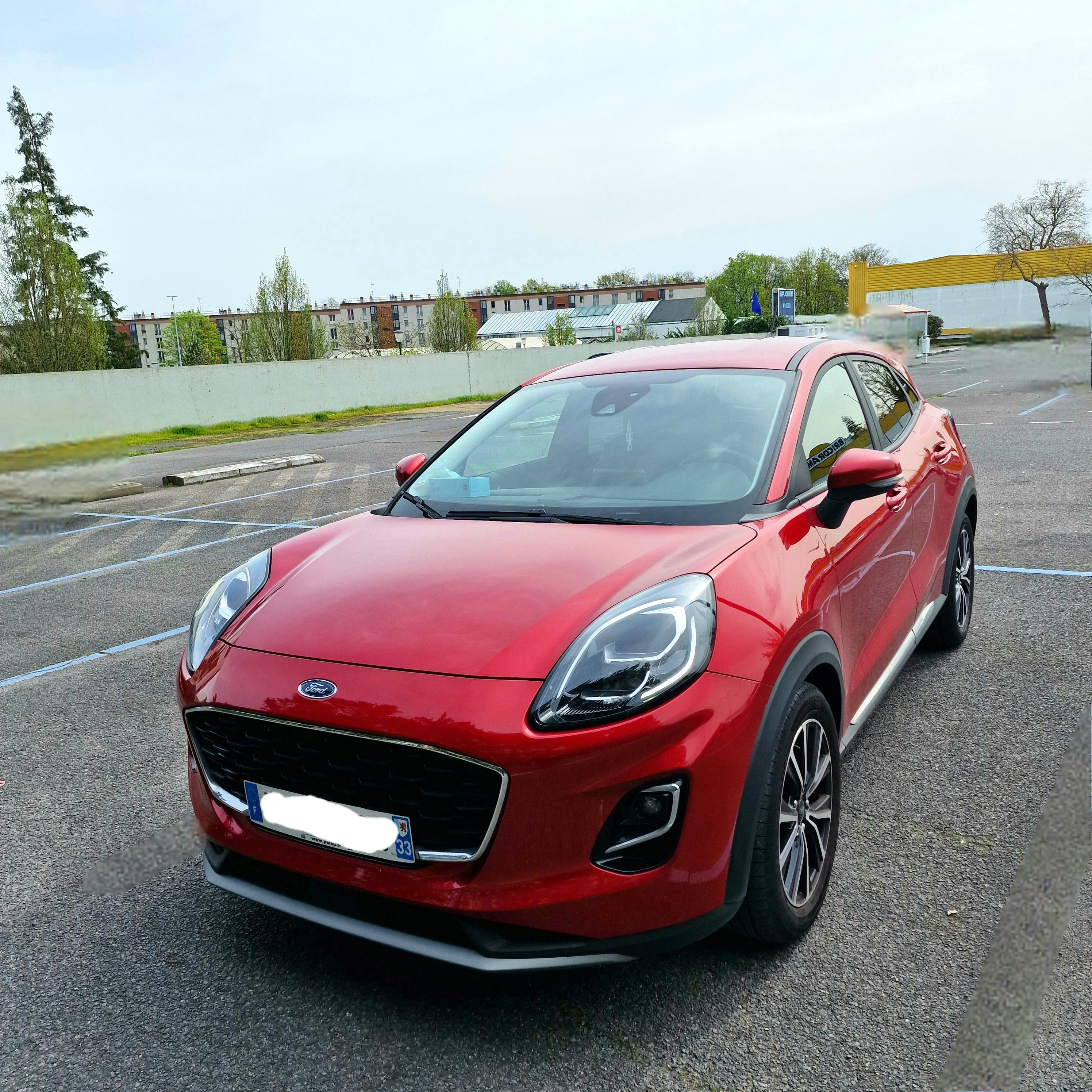 Ford Puma, 2020, Essence 98 / Électrique (hybride)
