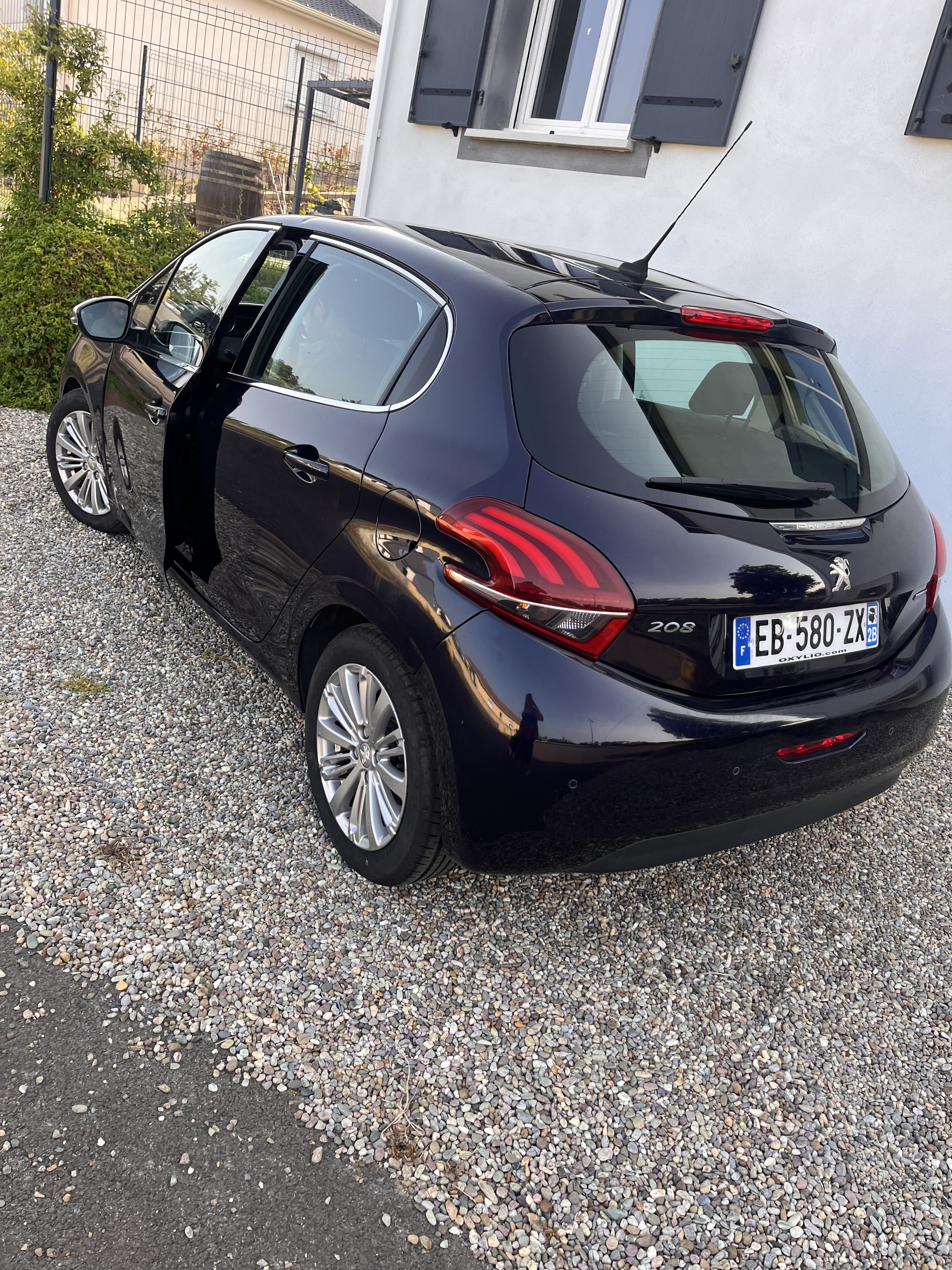 Peugeot 208 avec Régulateur de vitesse