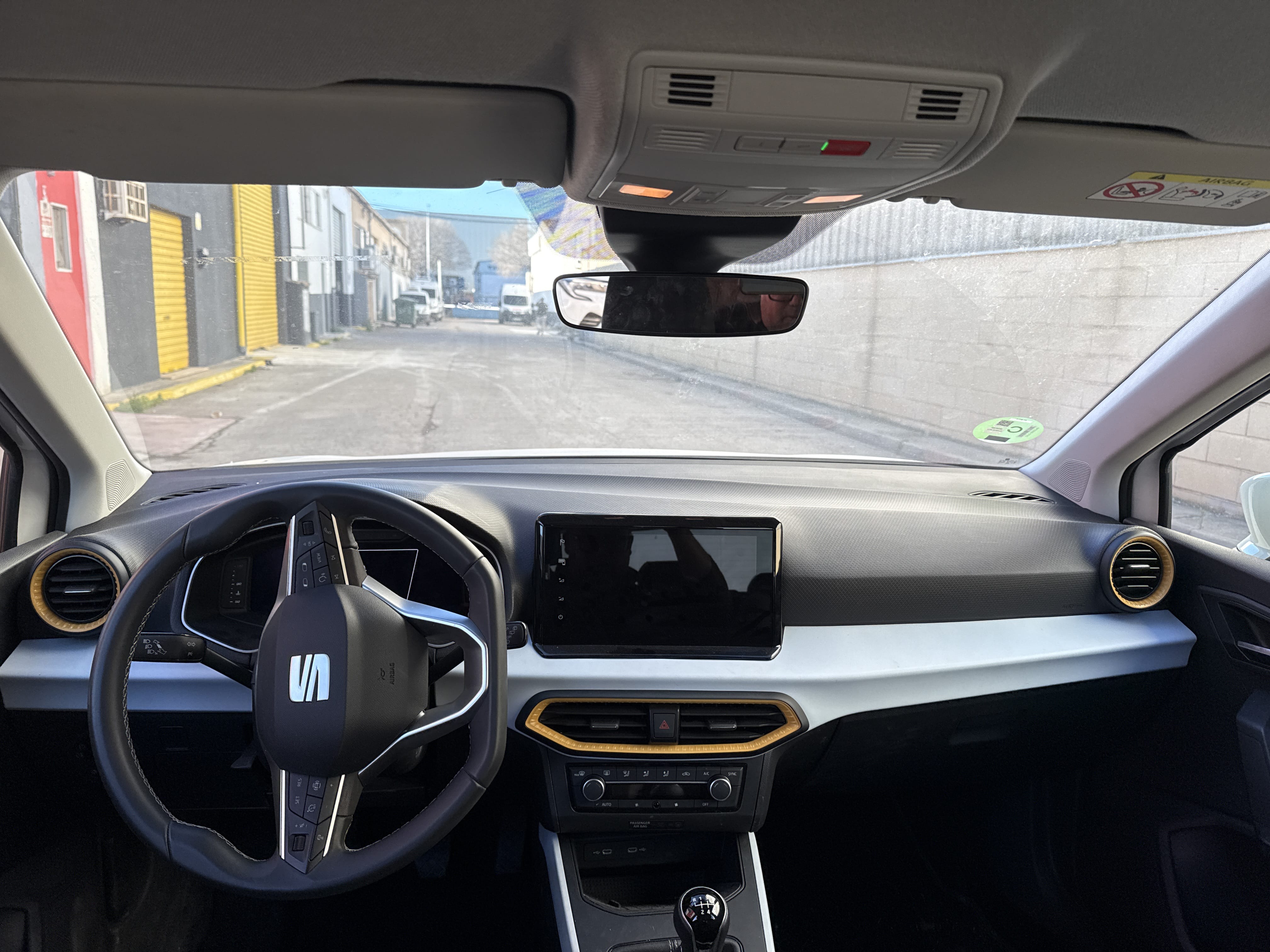 Seat Arona con Silla infantil