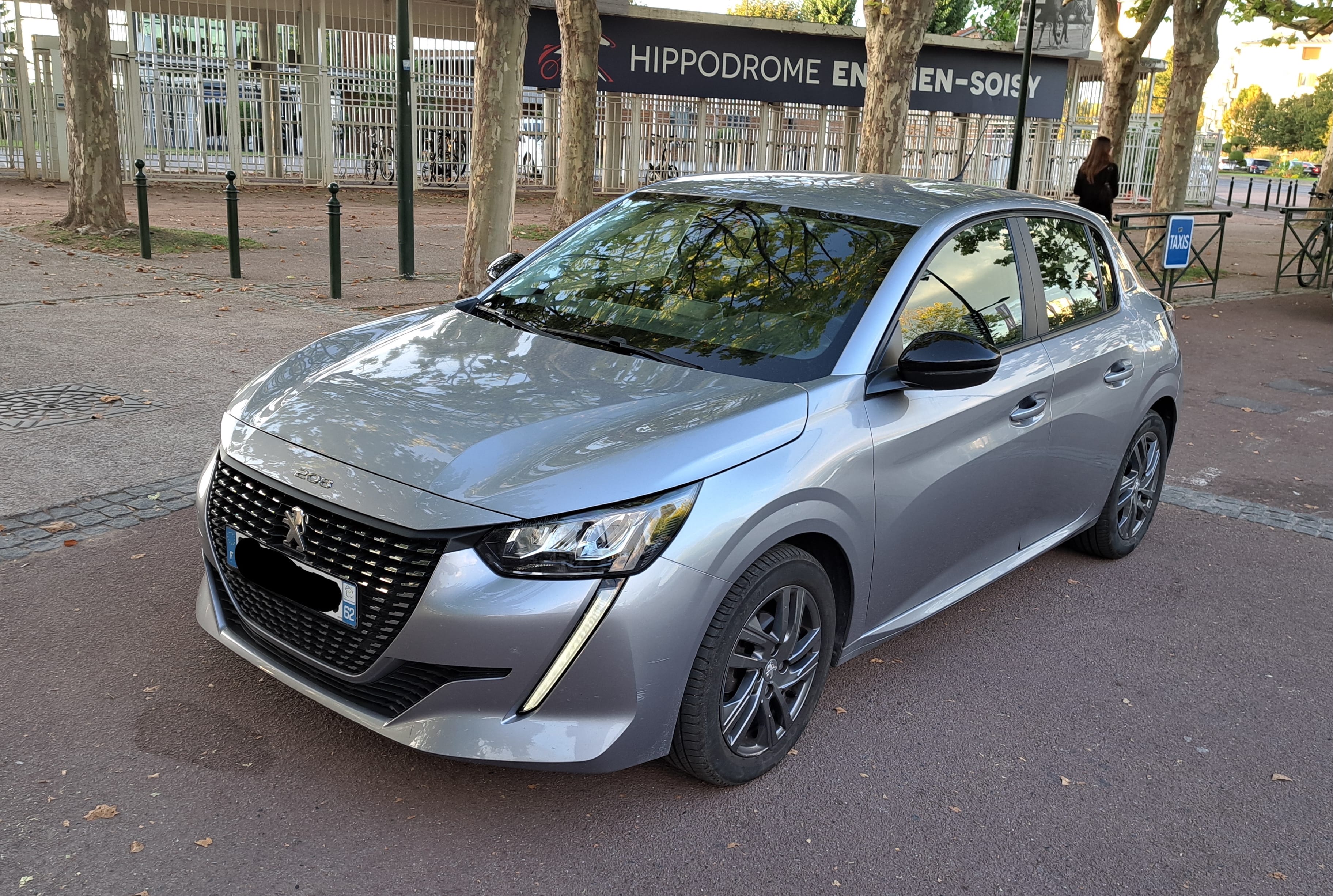 Peugeot 208, 2022, Essence 98
