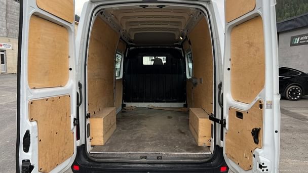 Renault Master med Vinterdekk