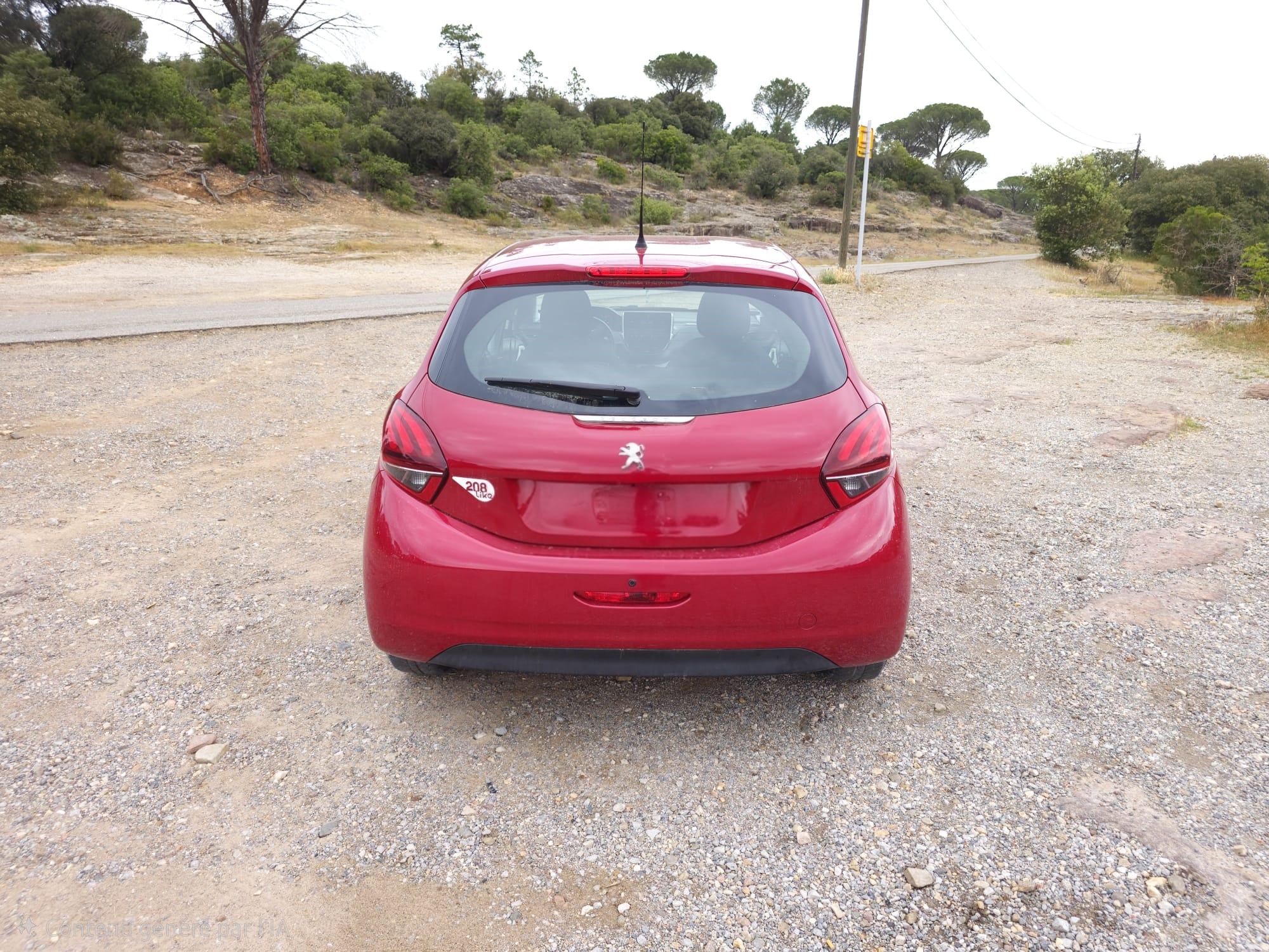 Peugeot 208 avec Apple CarPlay