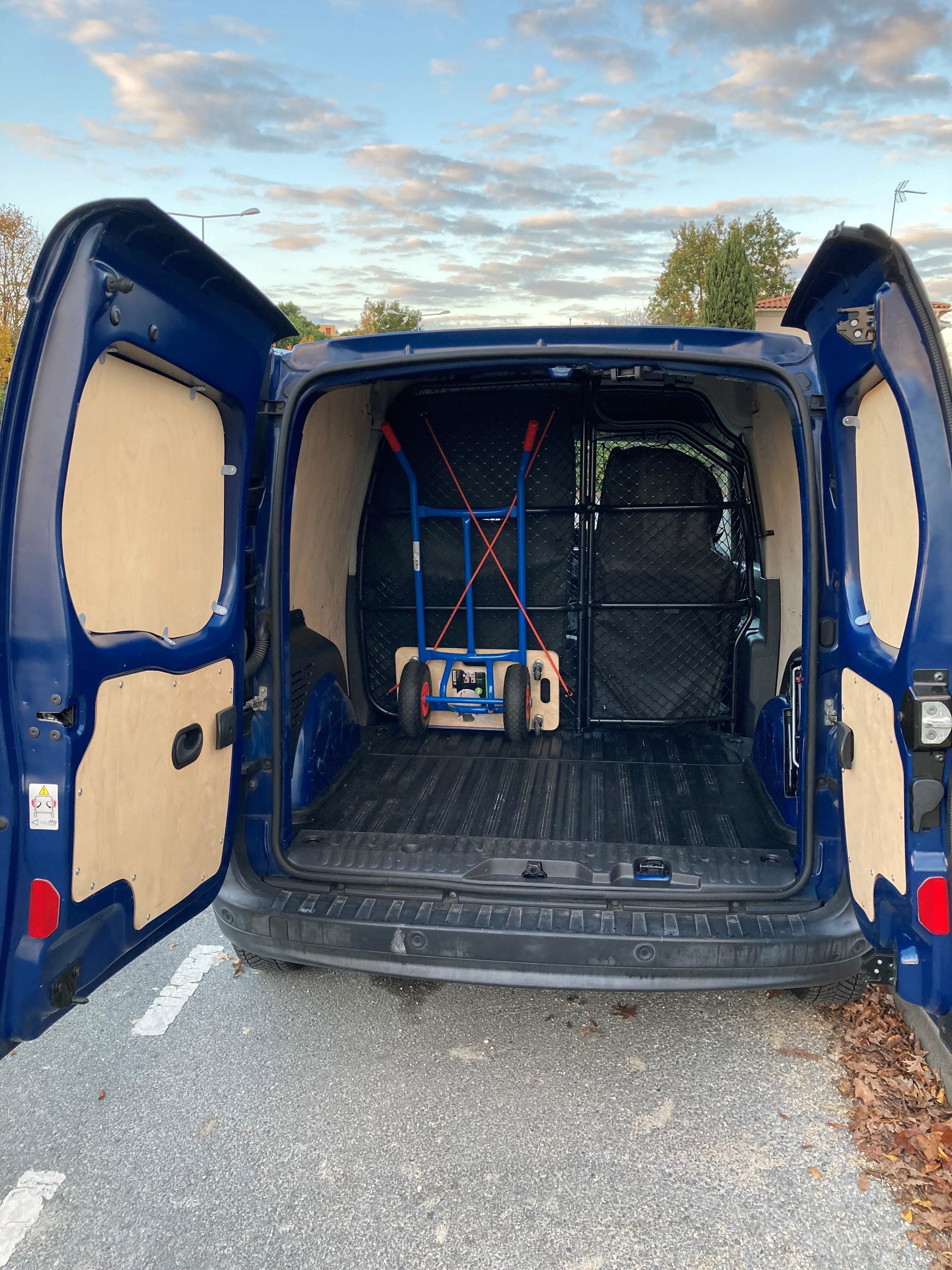 Renault Kangoo Express avec GPS