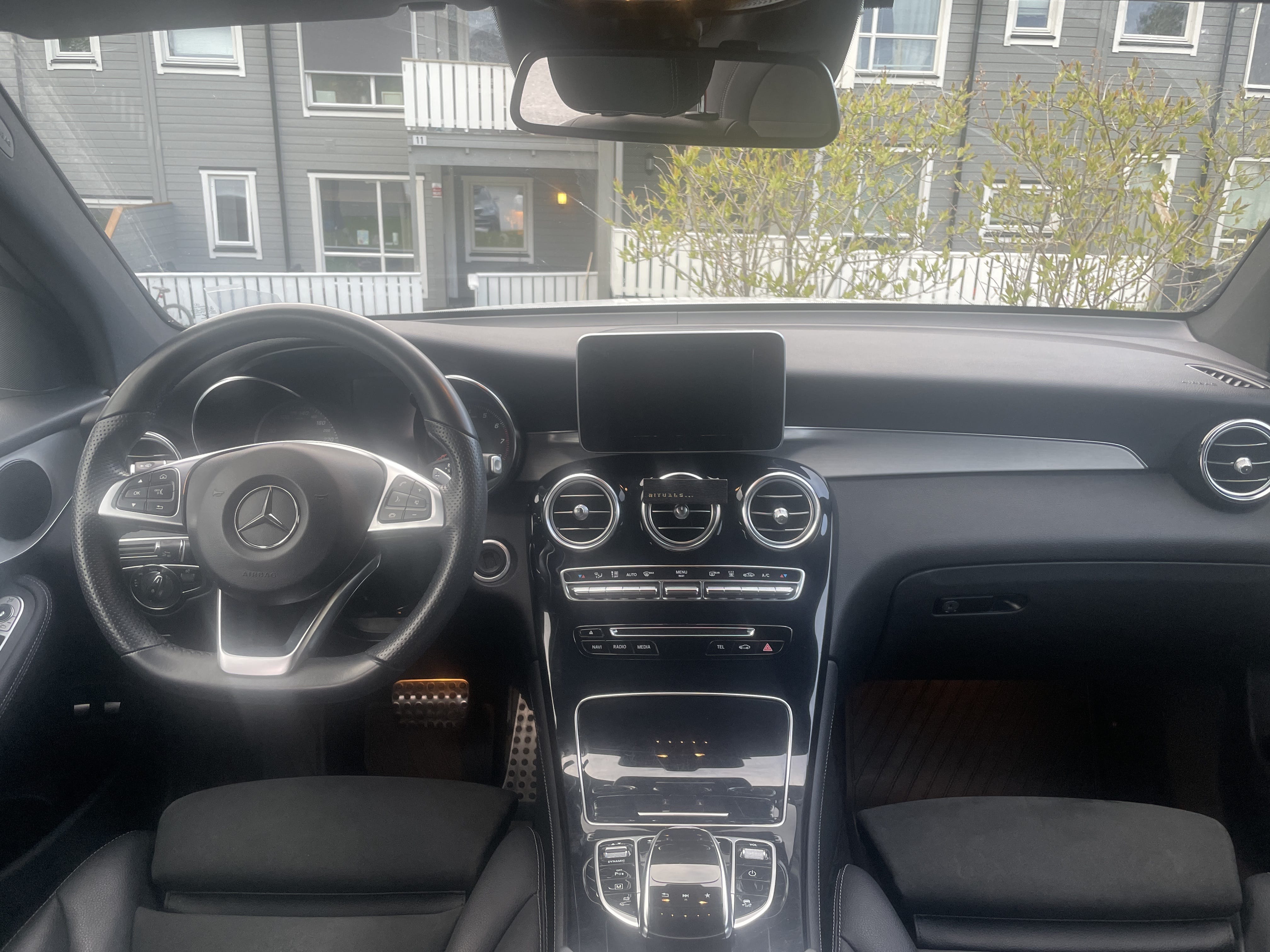Mercedes-Benz GLC 350E 4Matic med Cruisekontroll