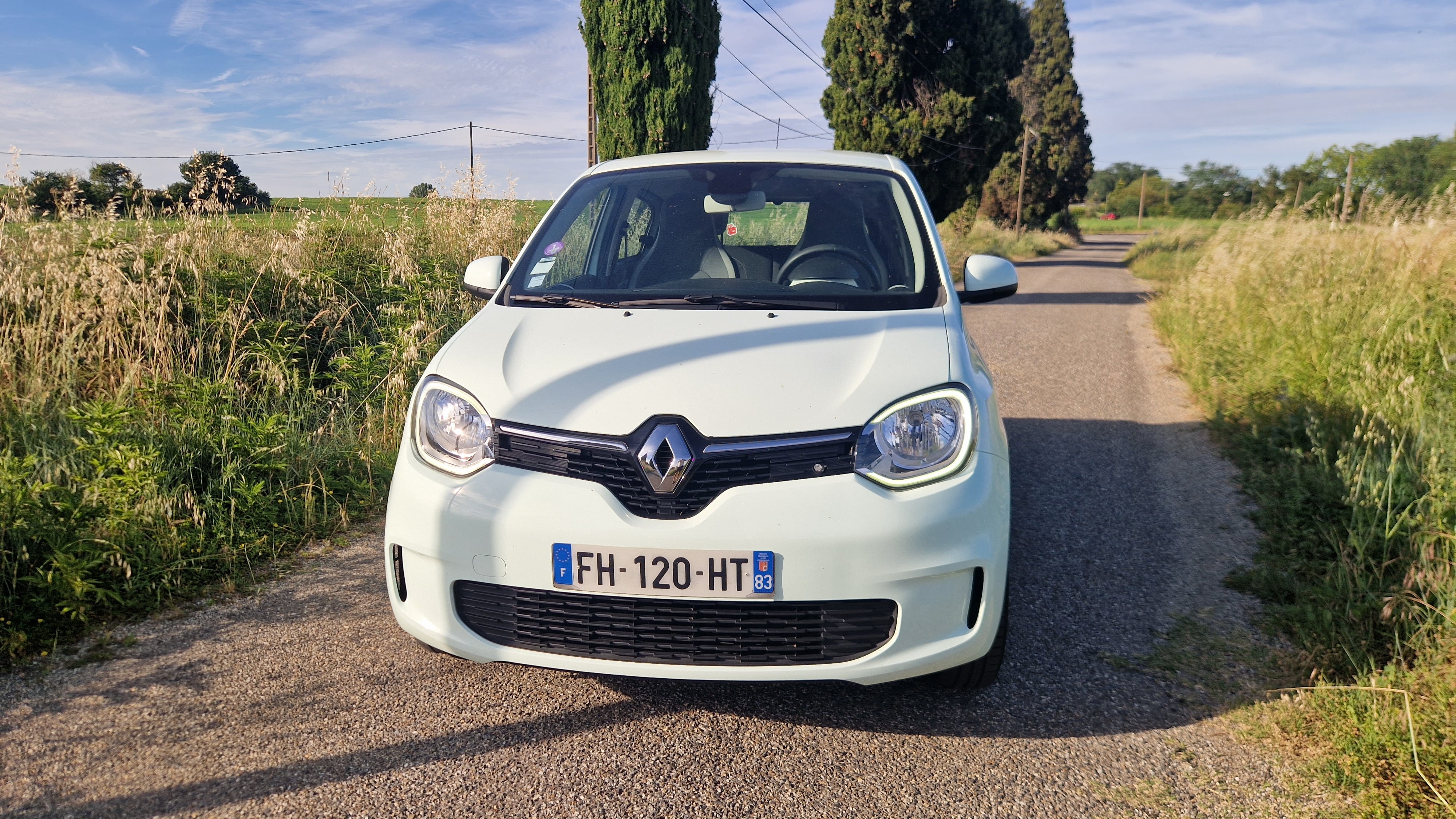 Renault Twingo III avec Autoradio