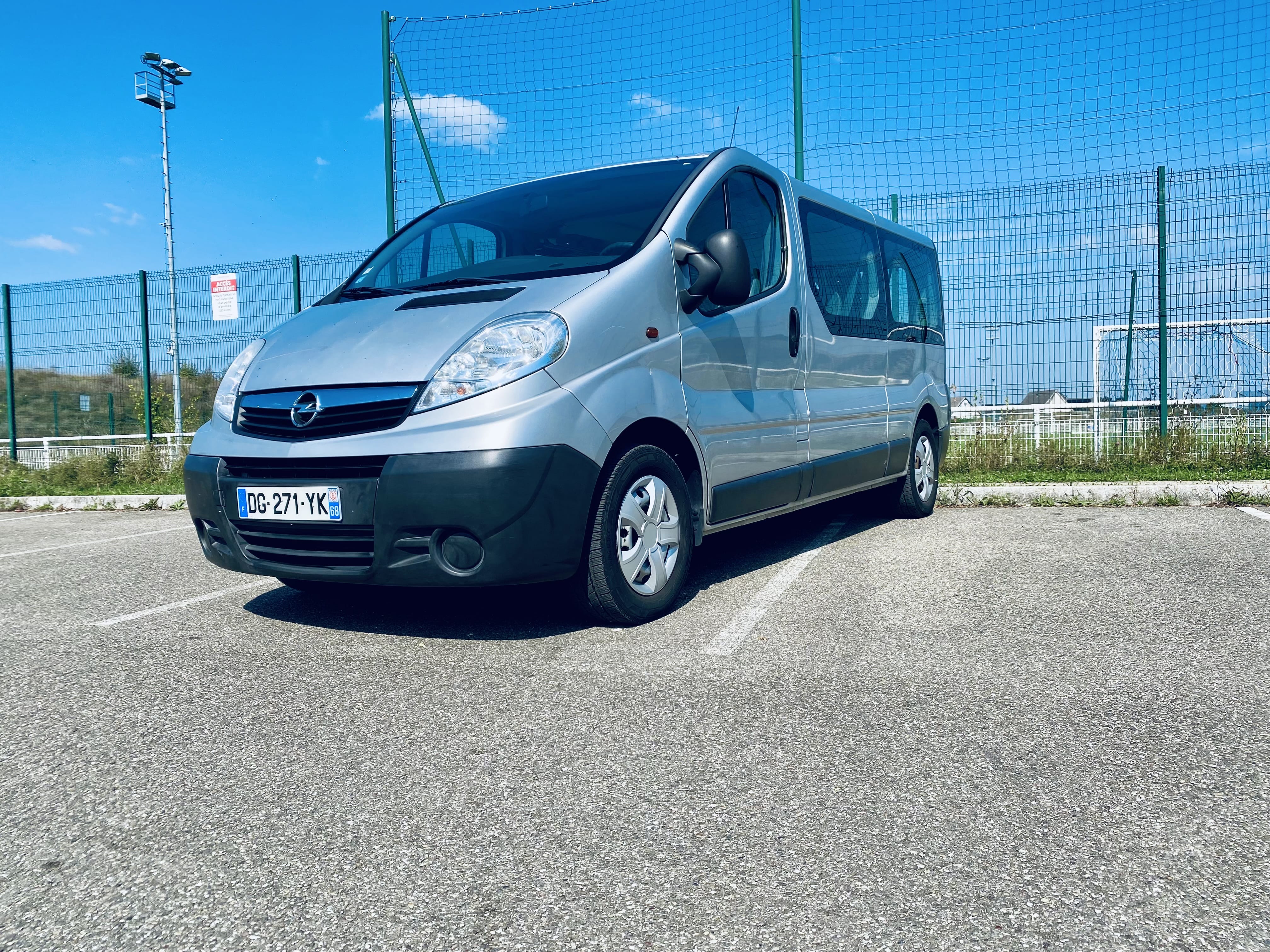 Opel Vivaro Combi, 2014, Diesel, 9 places et plus