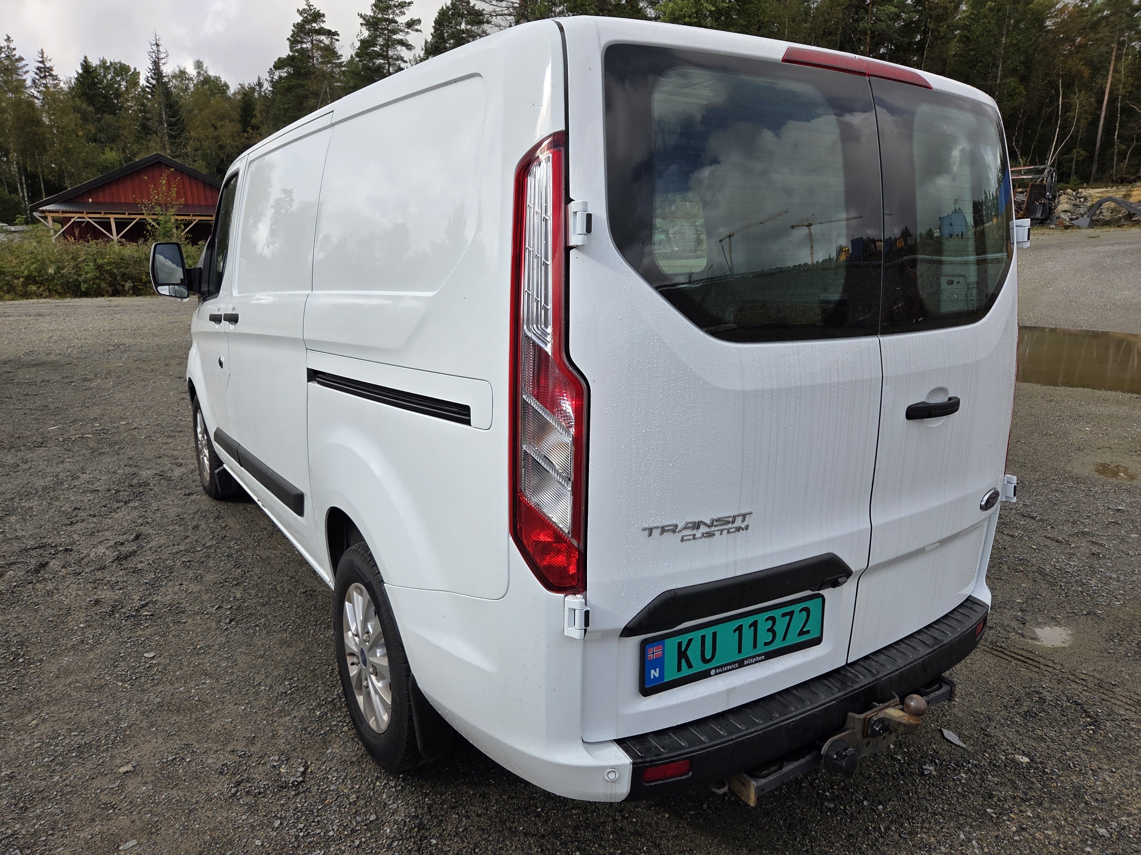 Ford Transit Custom Varebil med GPS