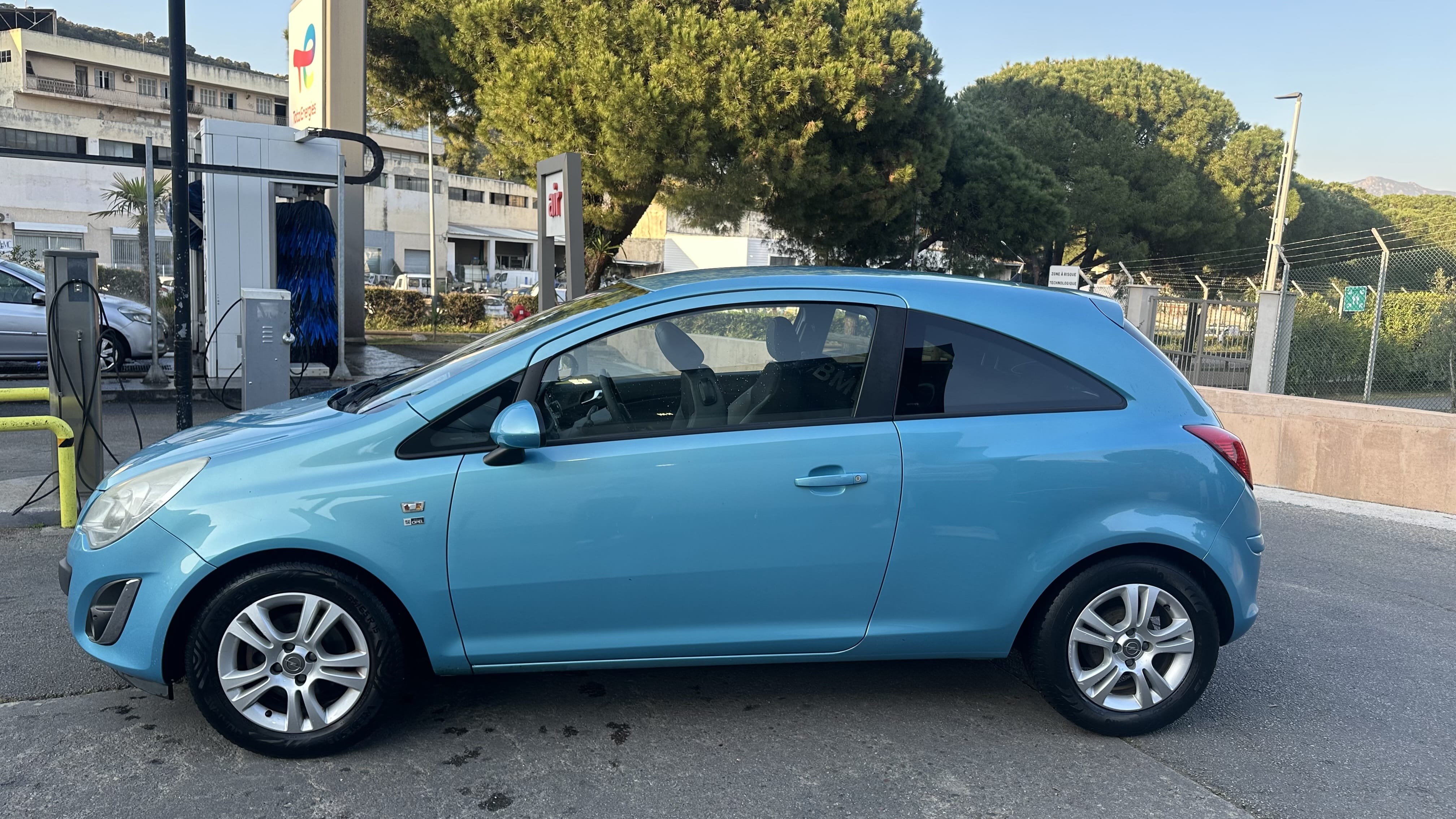 Opel Corsa with Air conditioning