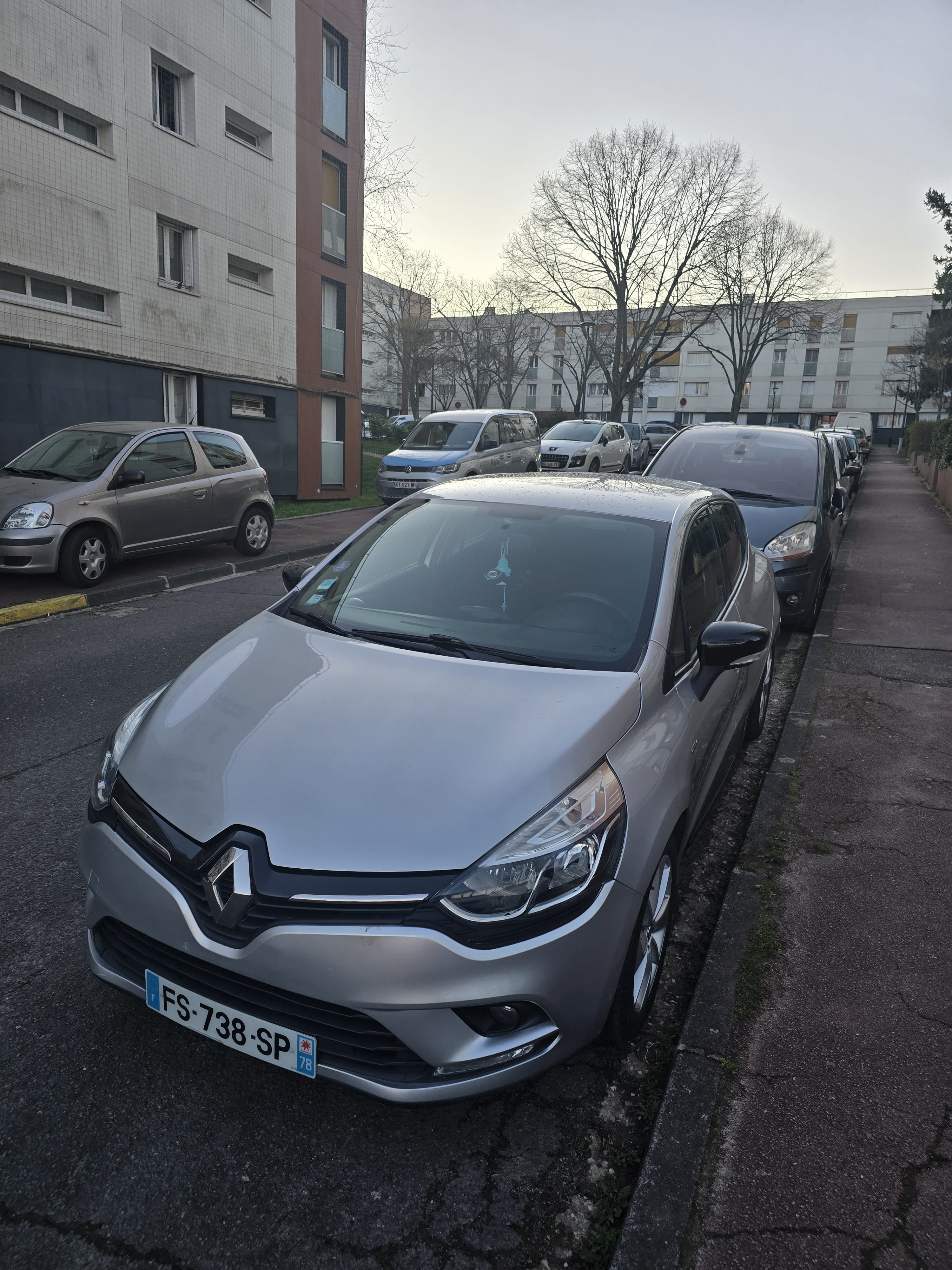 Renault Clio 0.9 Tce 90 ch, 2017, Essence 95