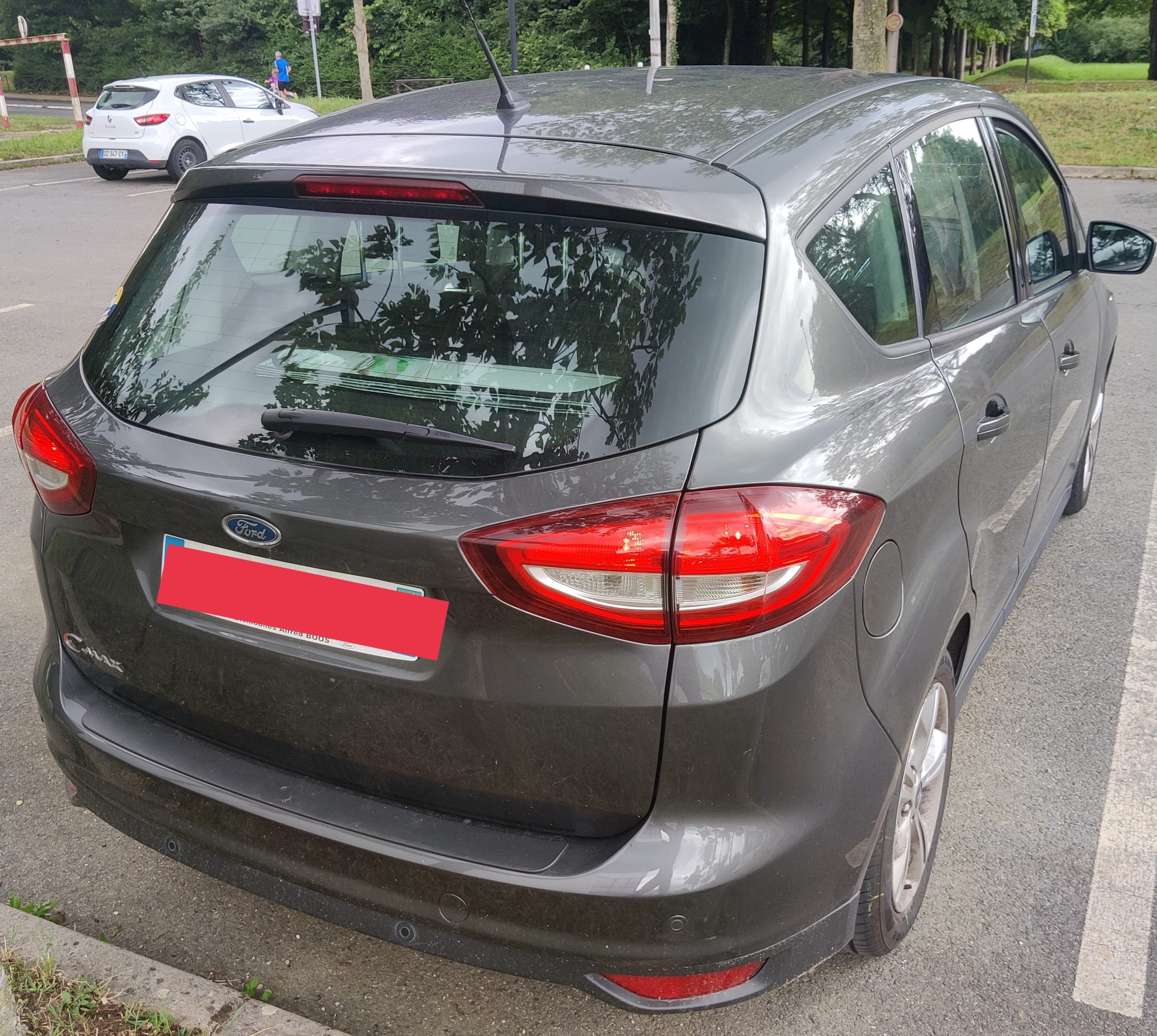 Ford C-Max avec Climatisation