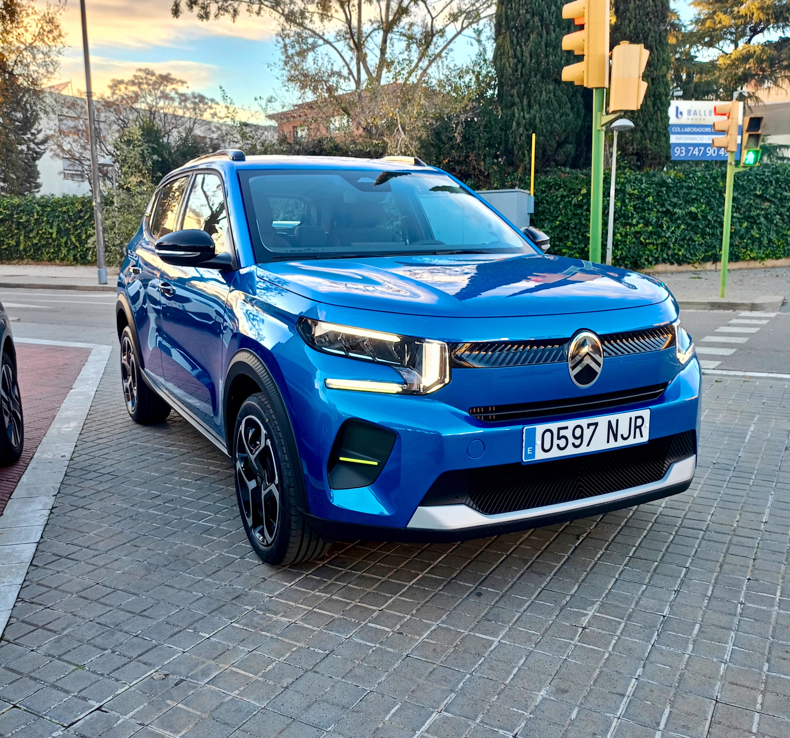 Citroen C3 1.2 Turbo 100cv Plus - manual 6 marchas, 2025, Gasolina 95