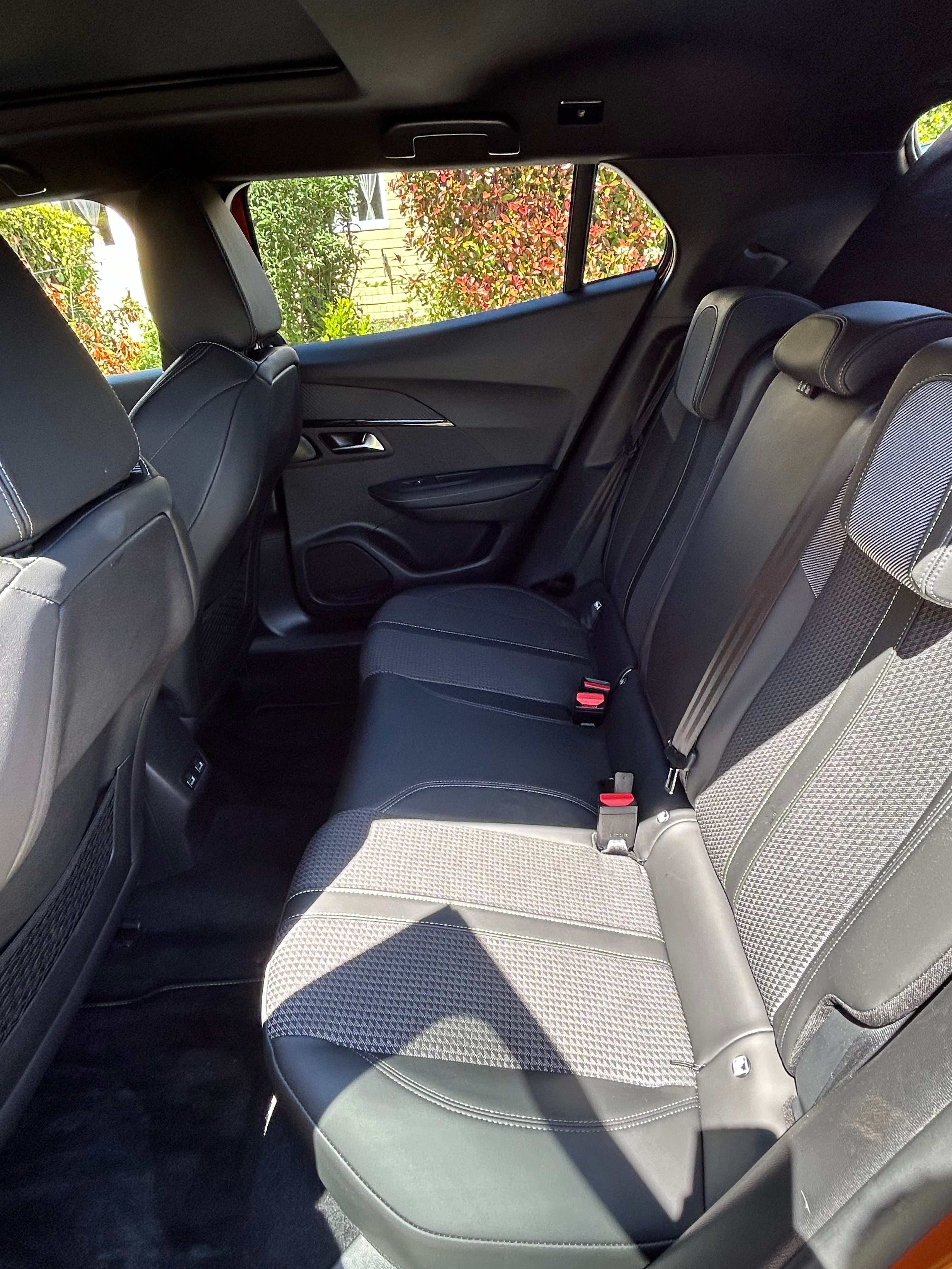 Peugeot 2008 avec GPS