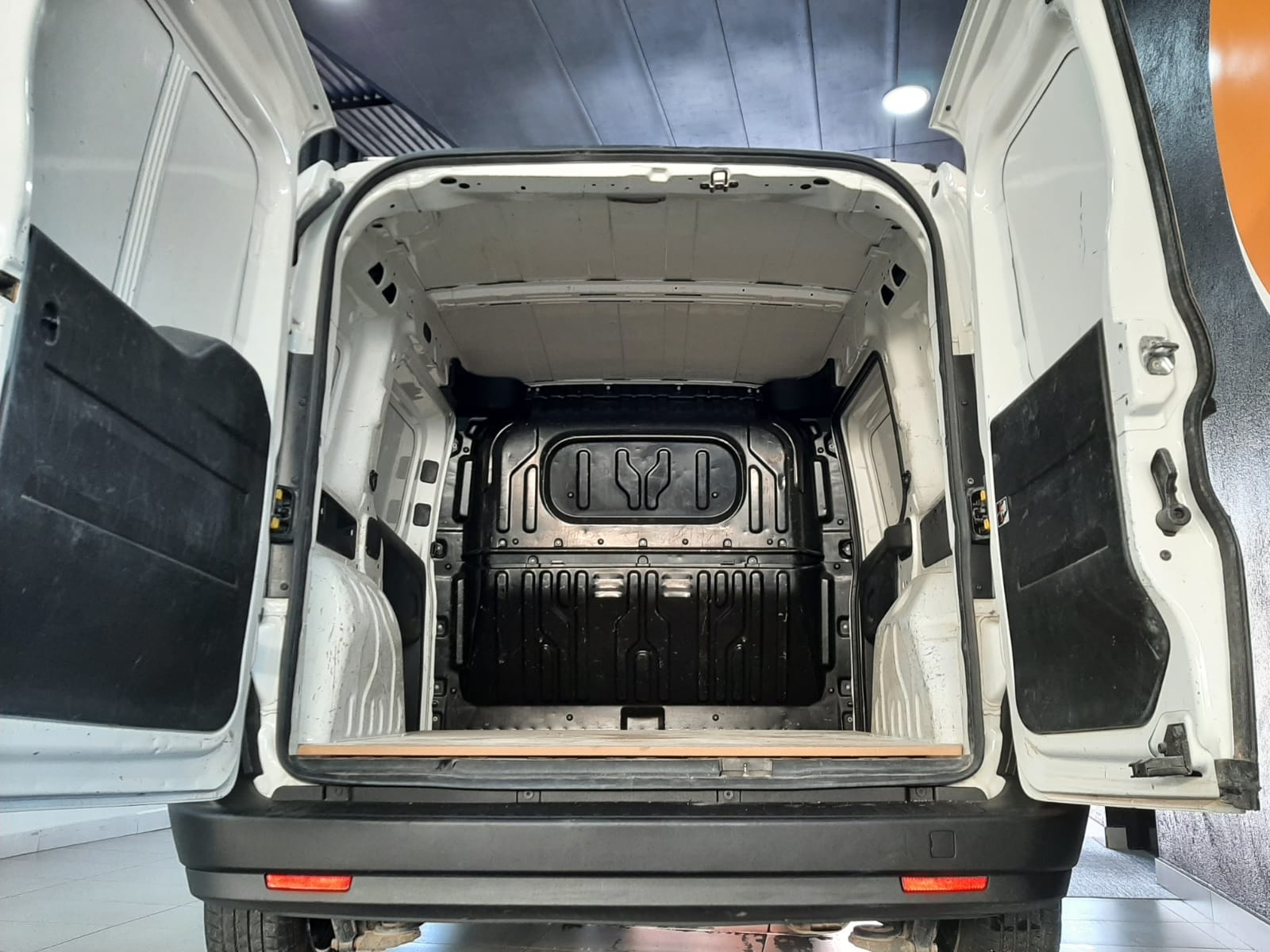 Opel Combo con Control de velocidad
