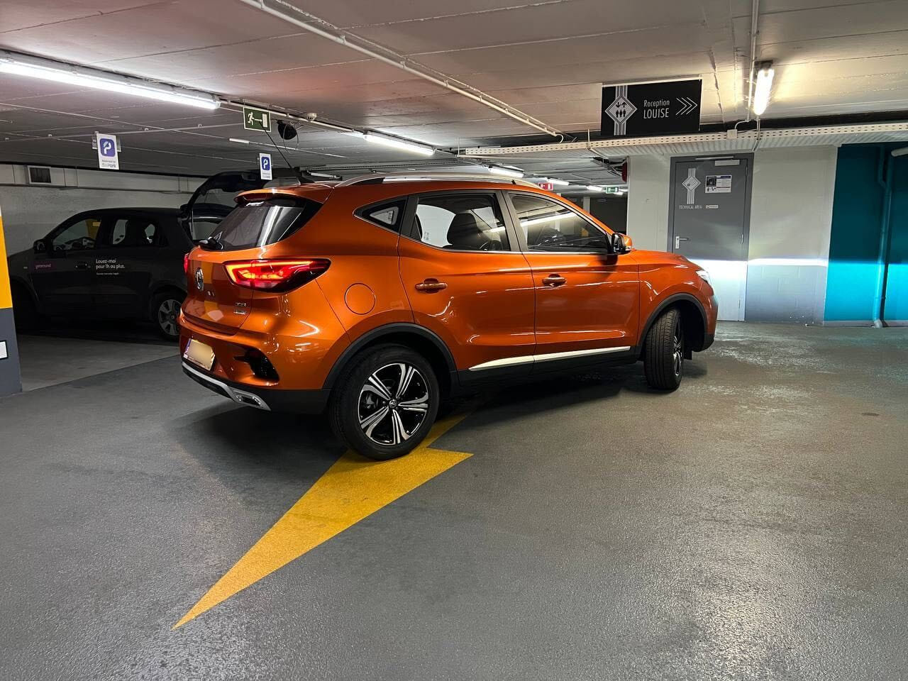 MG ZS avec GPS