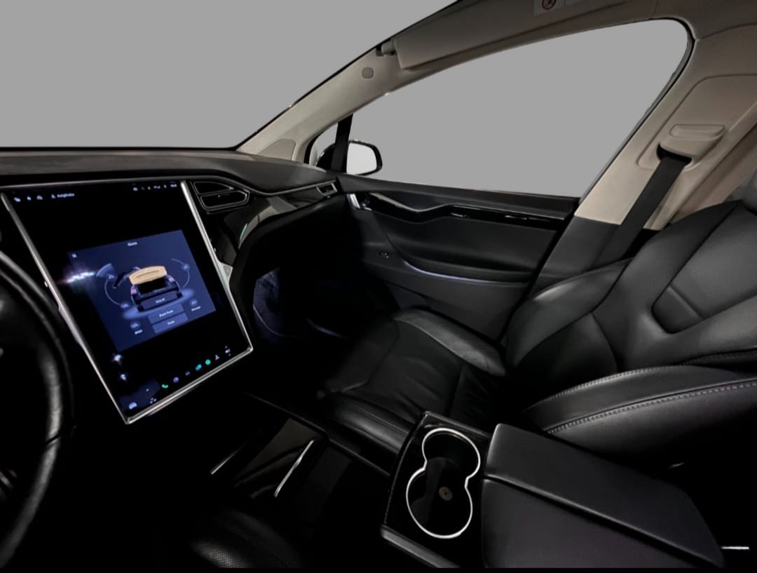 Tesla Model X P100DL med Cruisekontroll