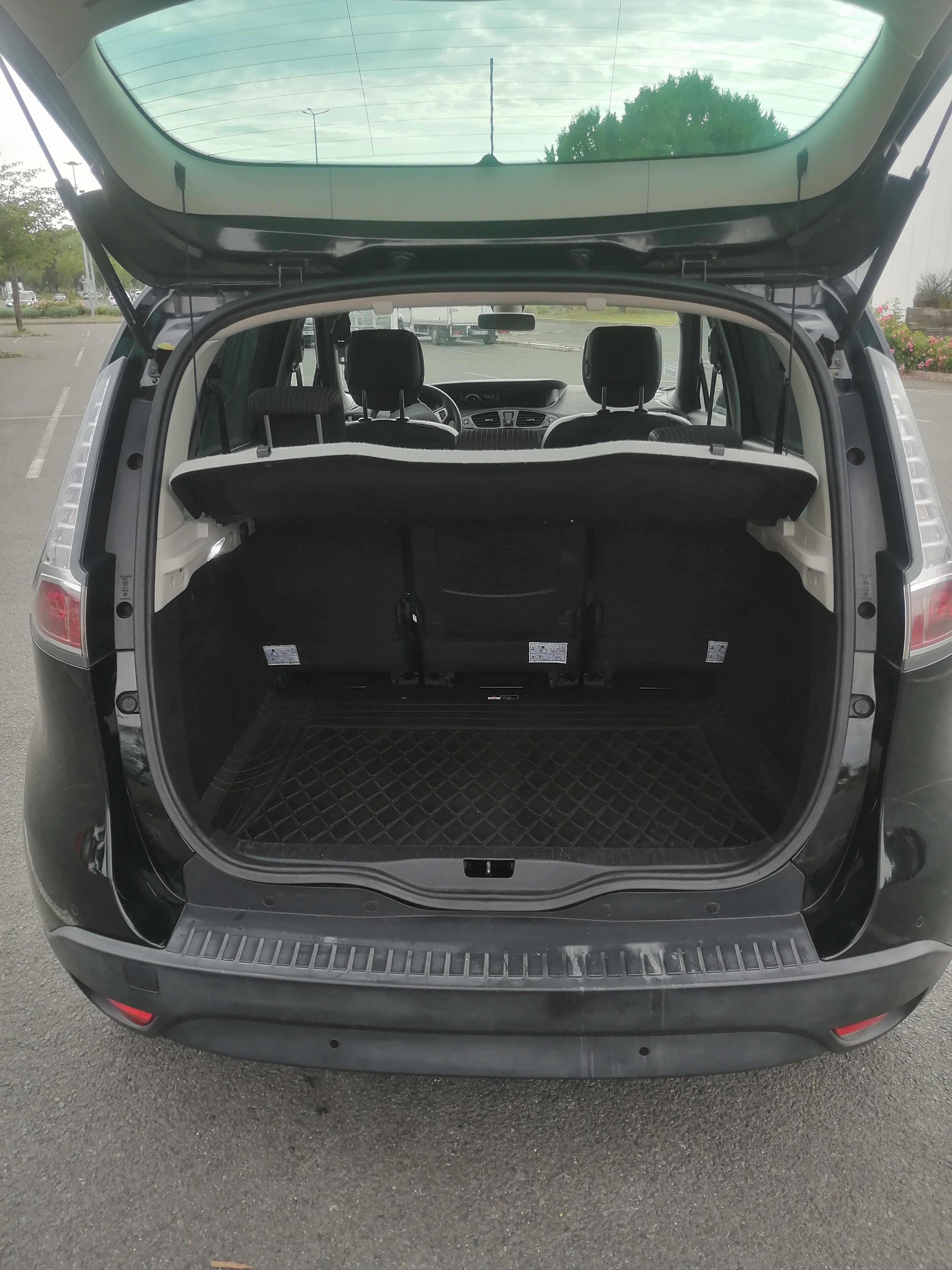 Renault Scenic 5 Places avec Audio Bluetooth