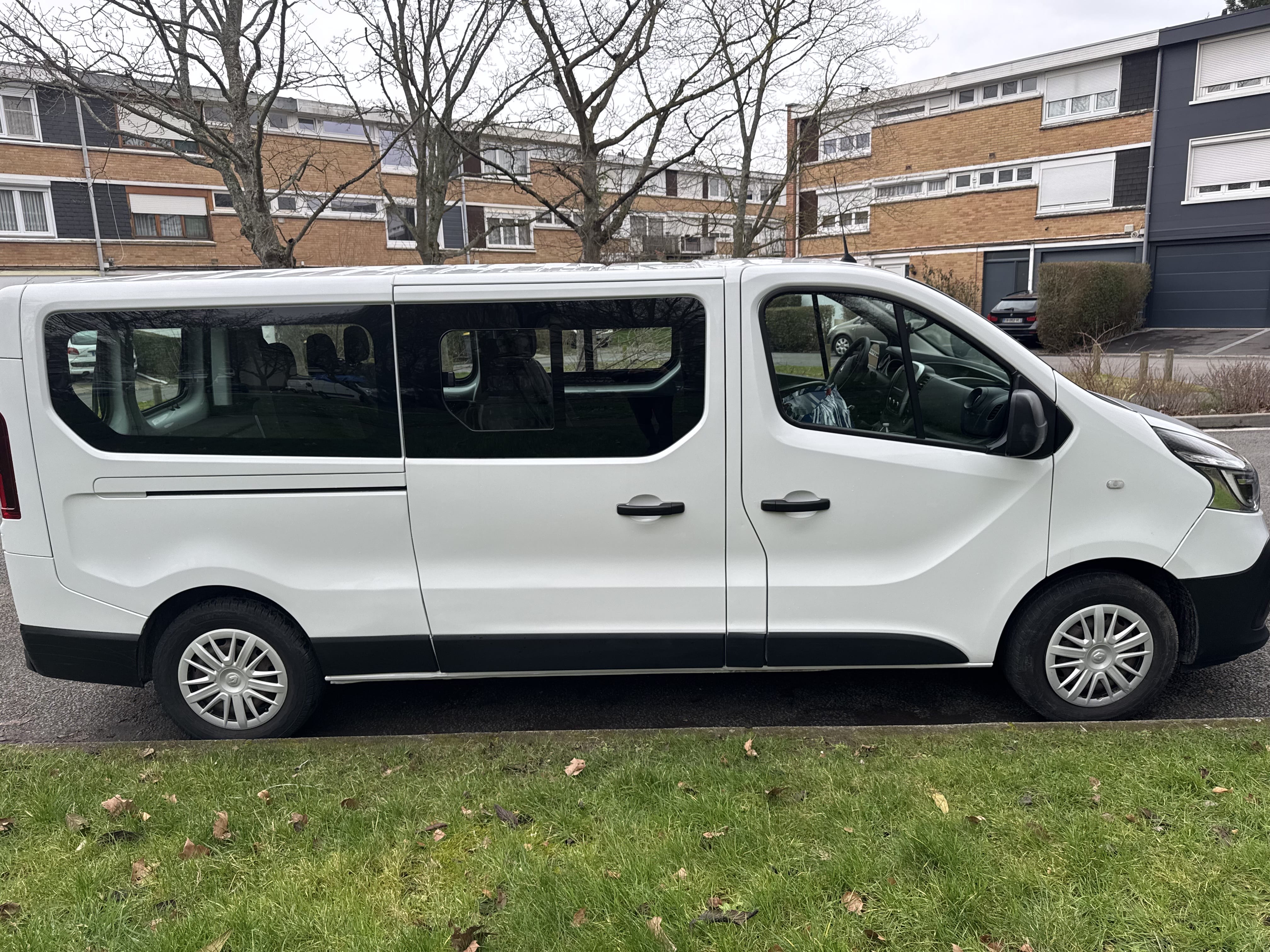 Renault Trafic Passenger avec Climatisation