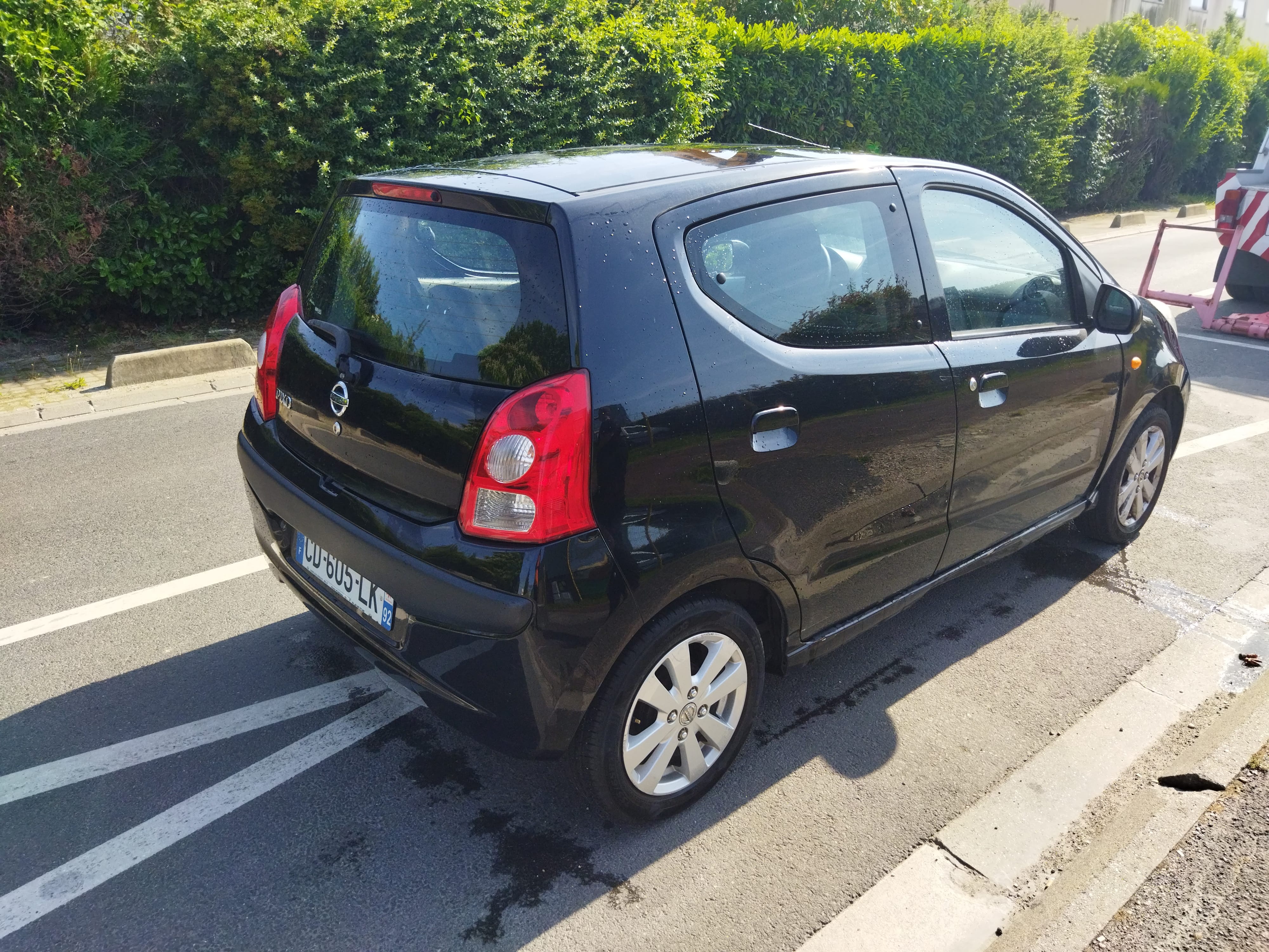 Nissan Pixo 1.0 avec Siège bébé