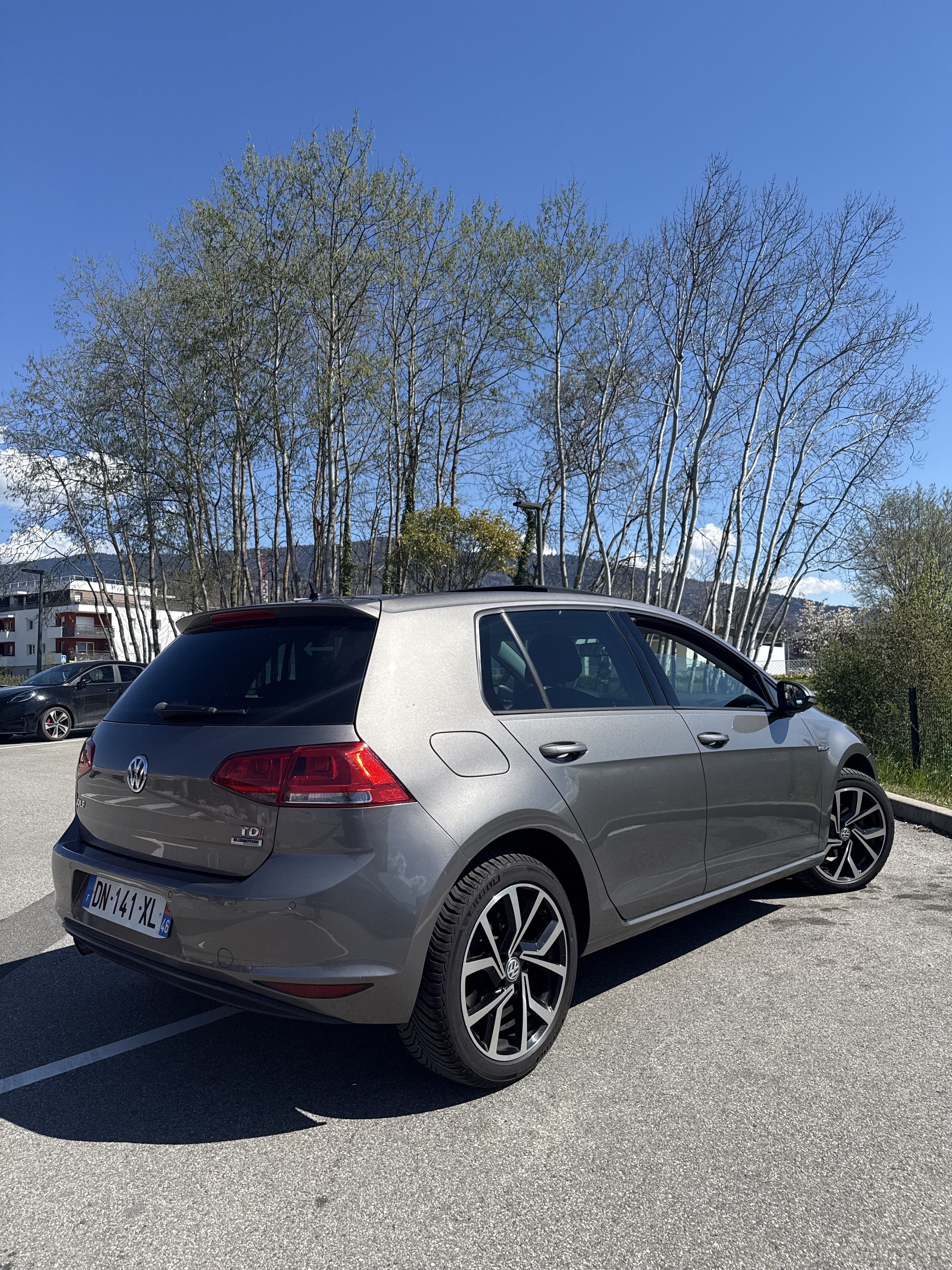 Volkswagen Golf avec GPS