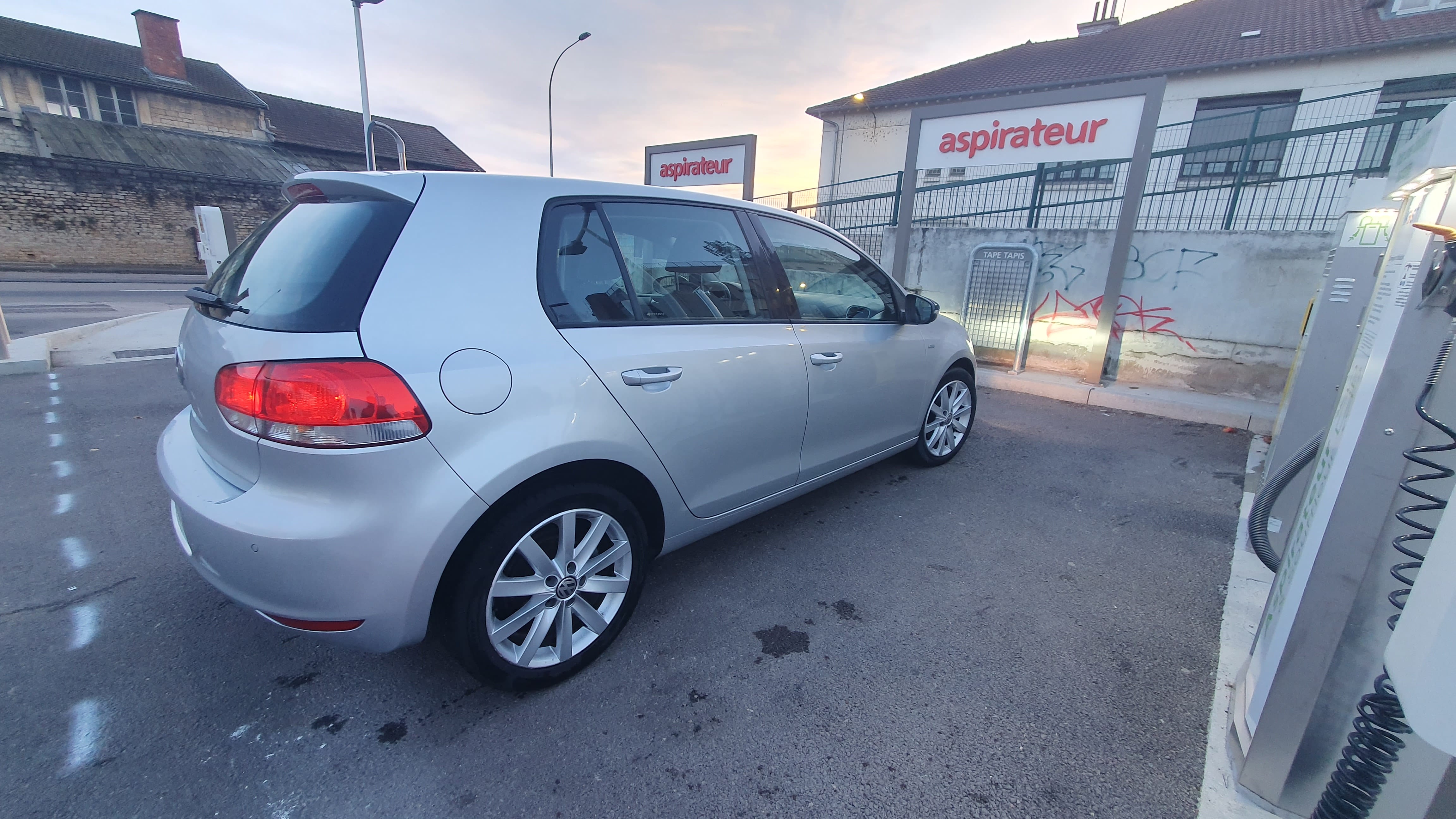 Volkswagen Golf avec Climatisation