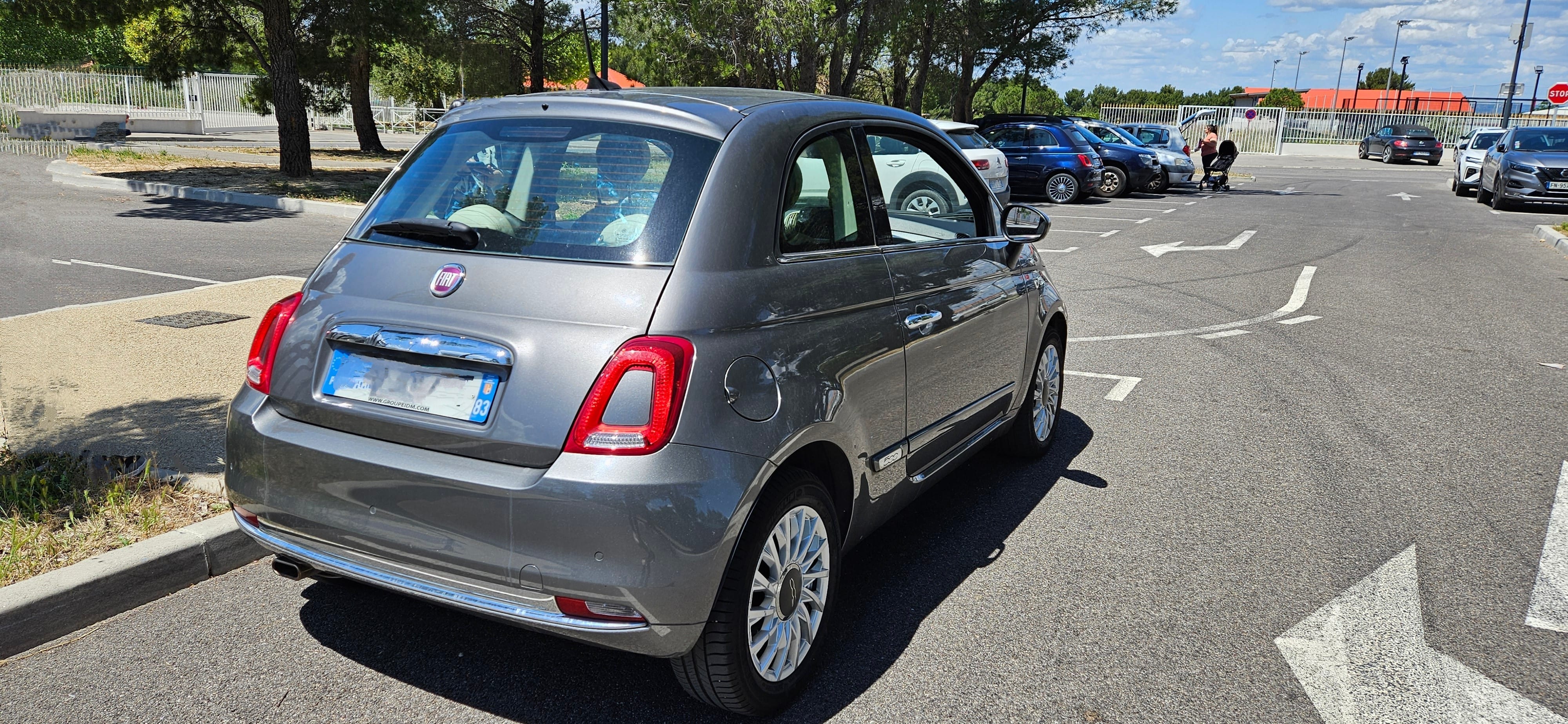 Fiat 500 #113 avec Siège bébé