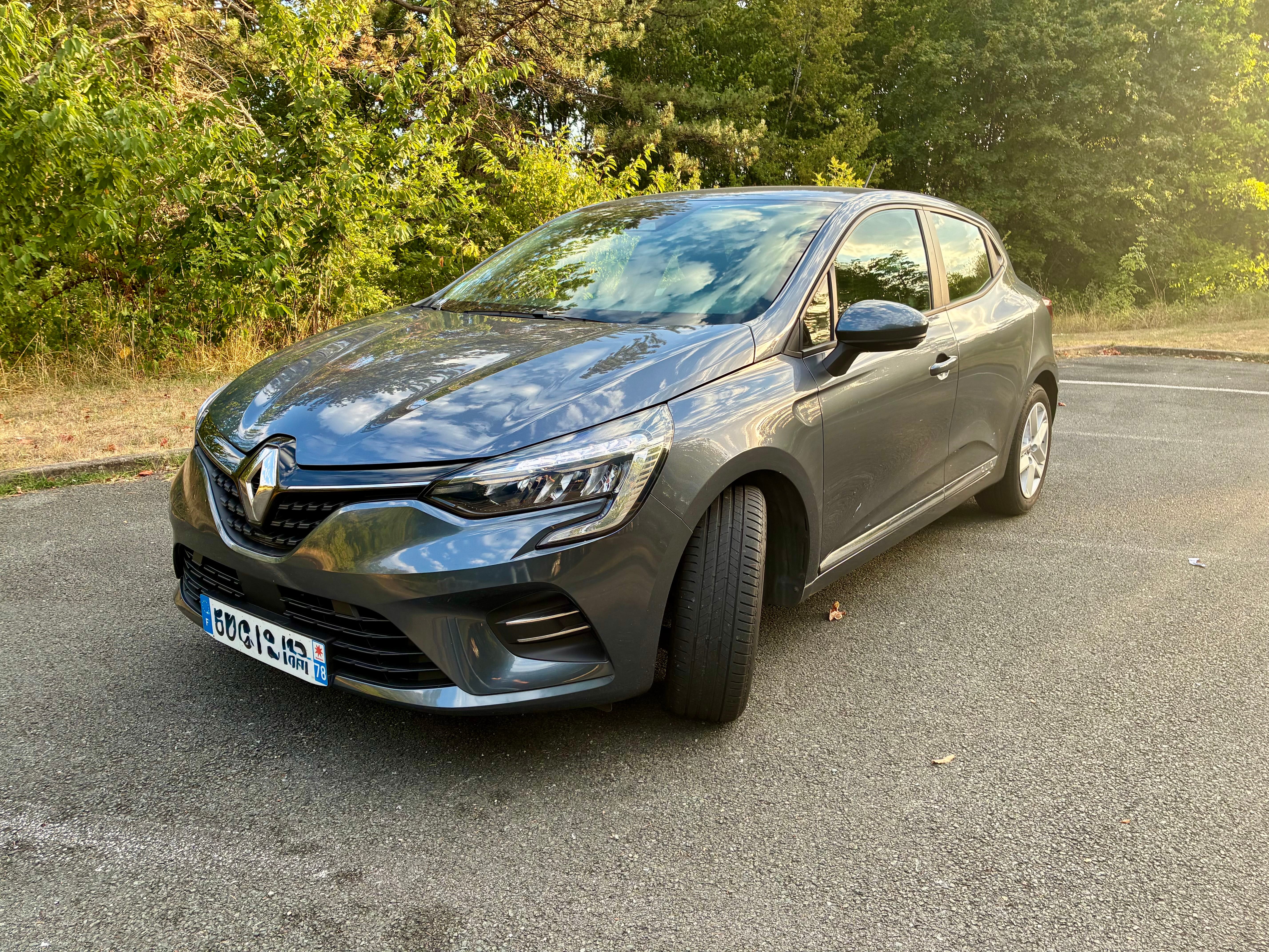 Renault Clio, 2022, Essence 95