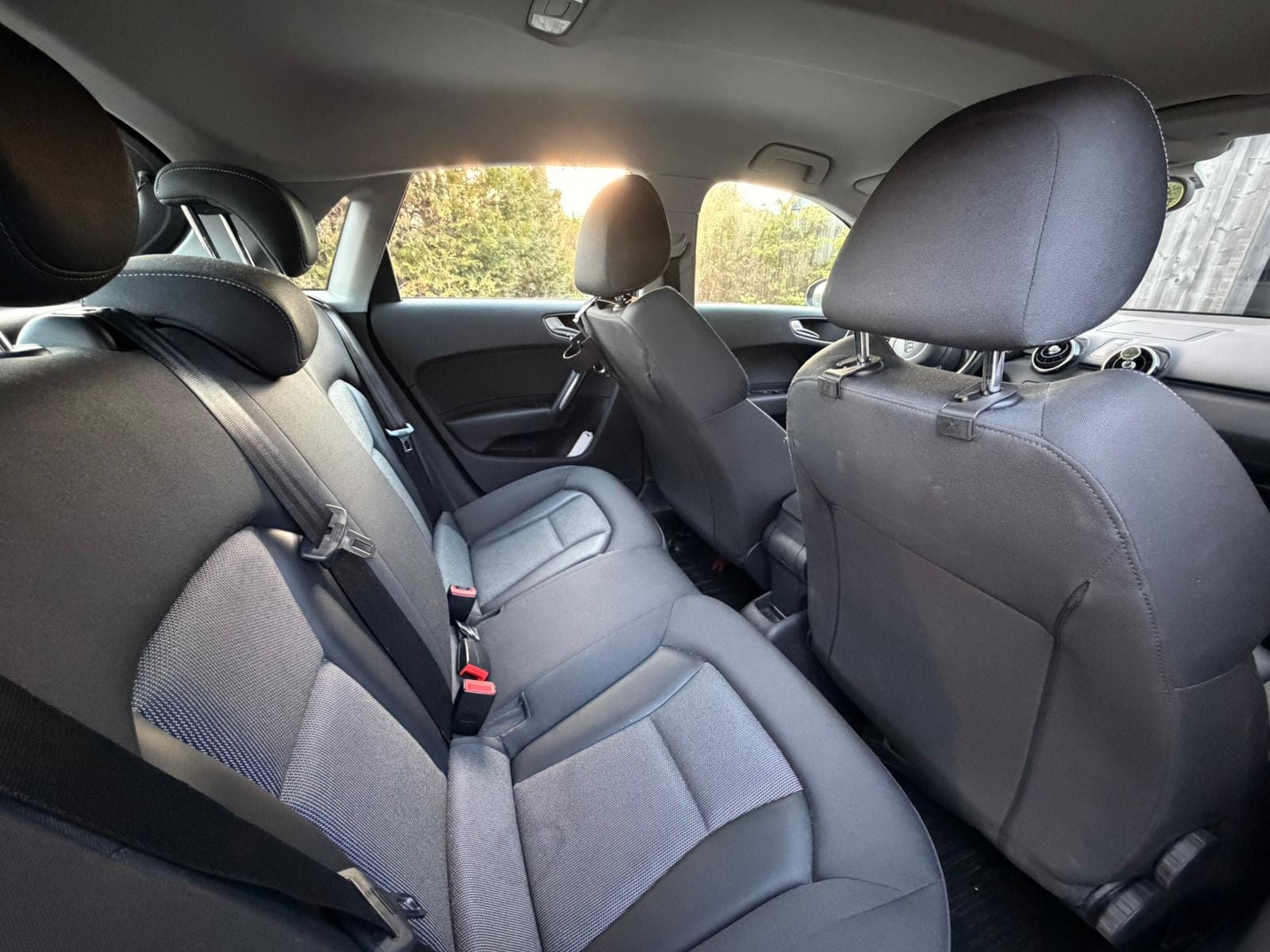 Audi A1 Sportback with Car radio
