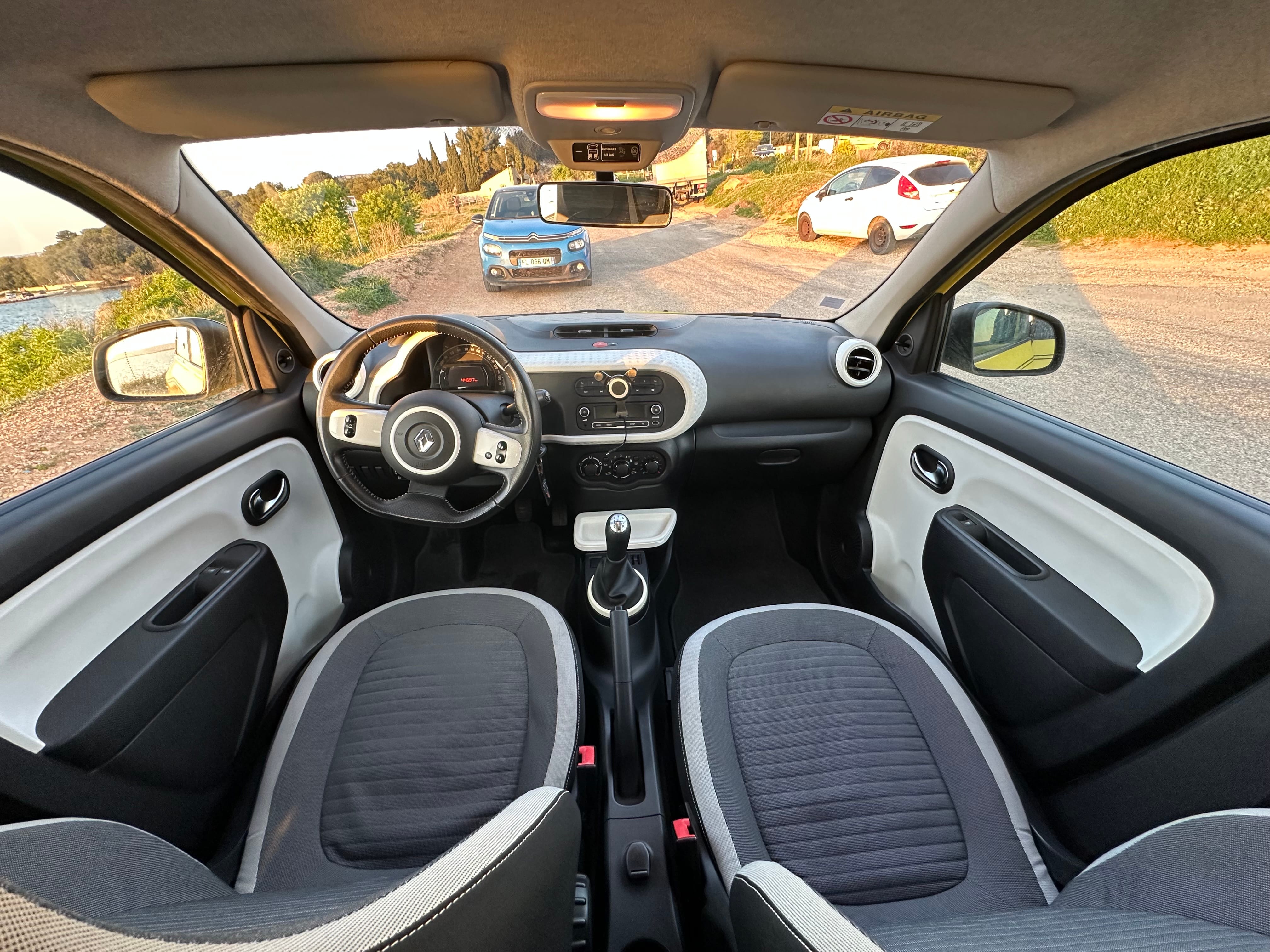 Renault Twingo III avec Audio Bluetooth