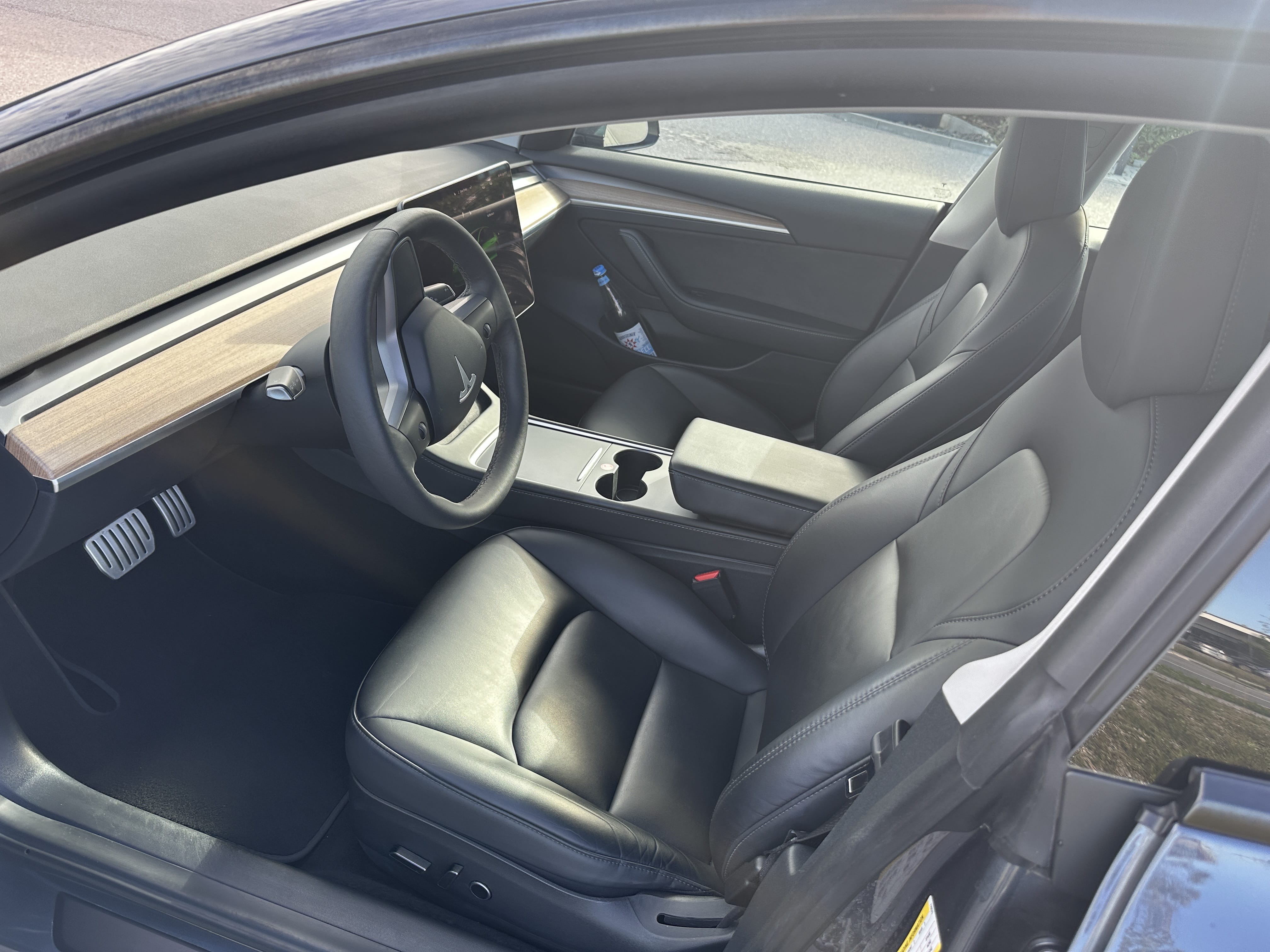 Tesla Model 3 Performance Allradantrieb, Automatik, 2 Elektromotoren mit Tempomat