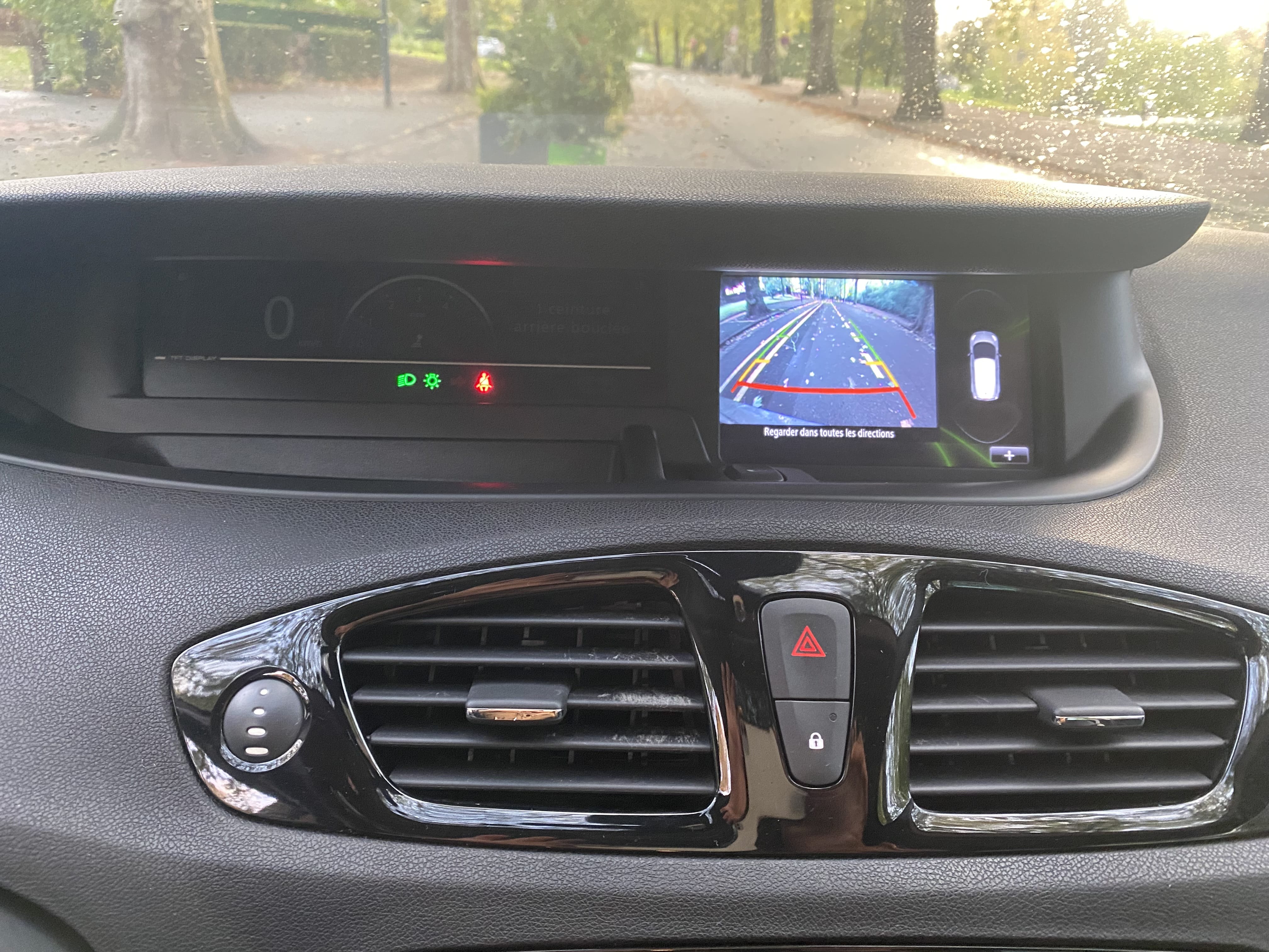 Renault Grand Scenic avec Siège bébé