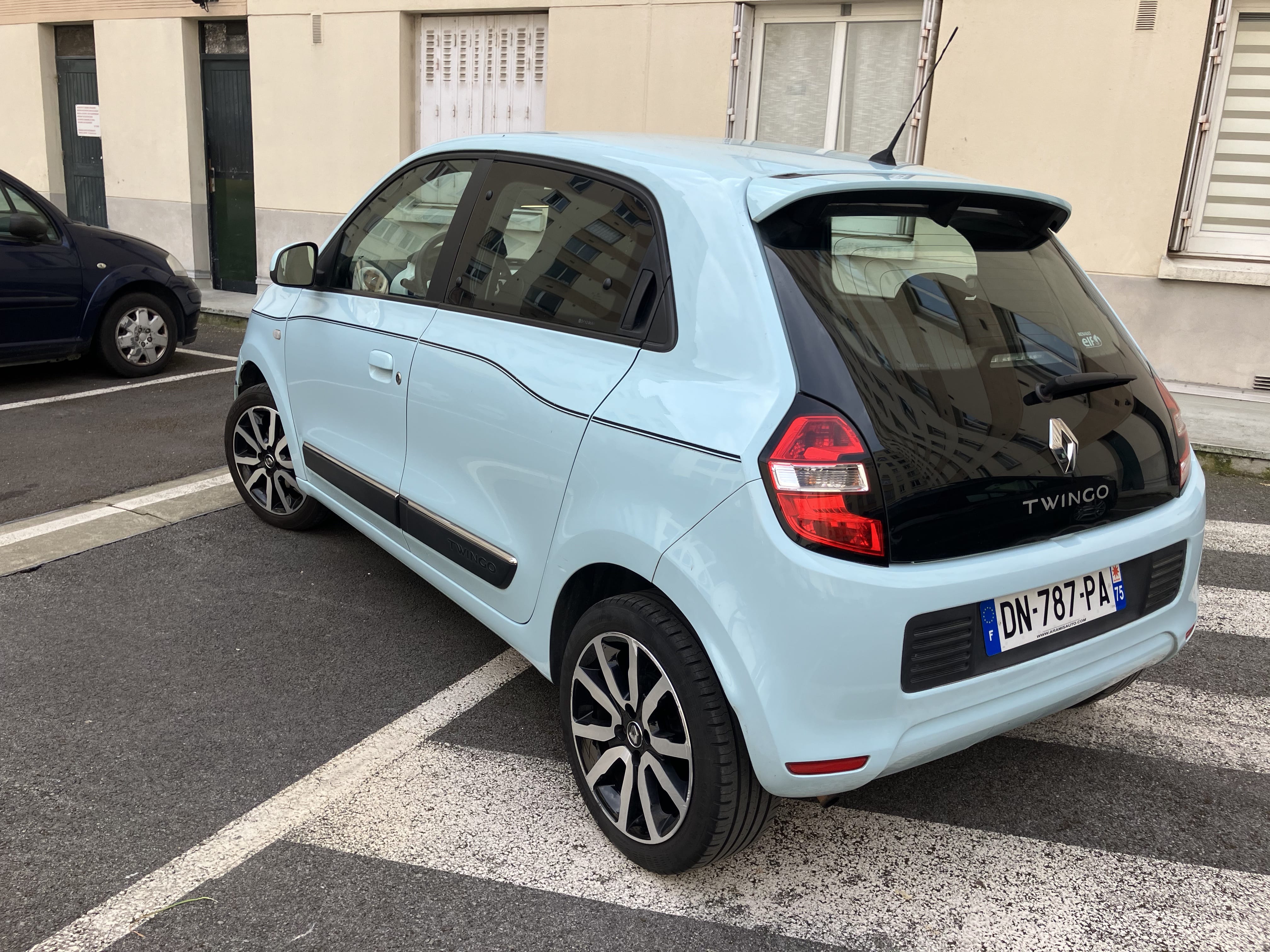 Renault Twingo III avec Régulateur de vitesse
