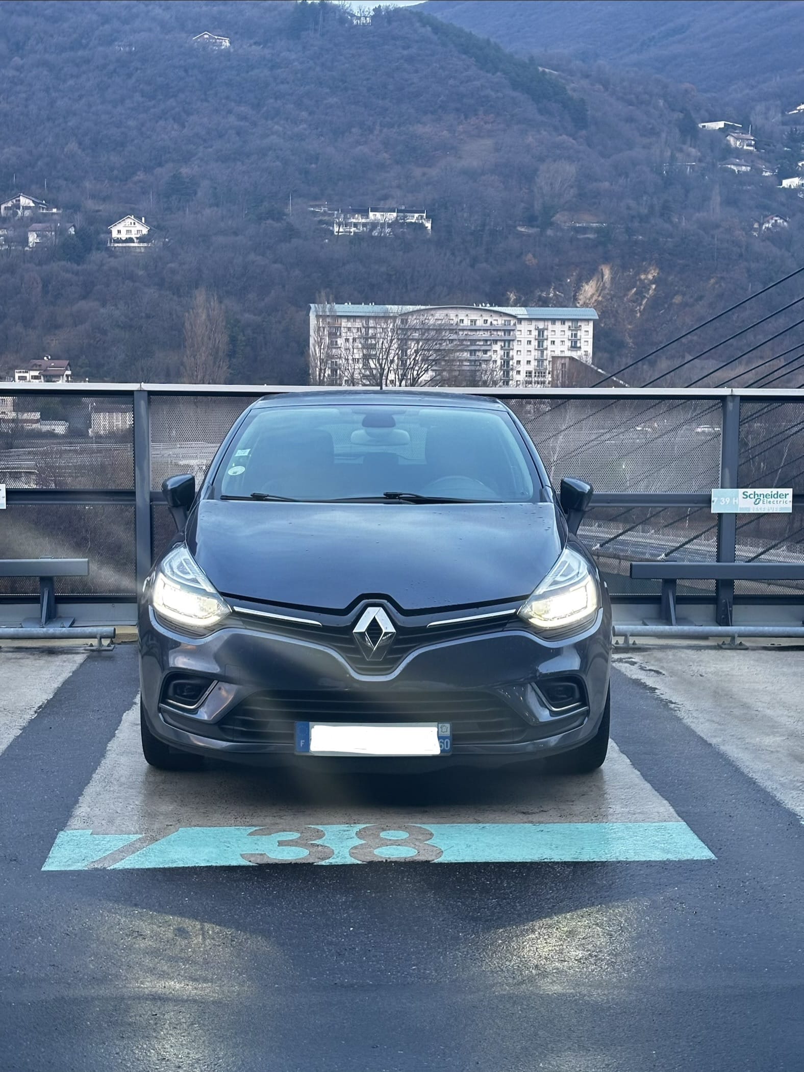 Renault Clio 1.5 dci avec GPS