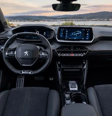 Peugeot e-2008 med Aircondition
