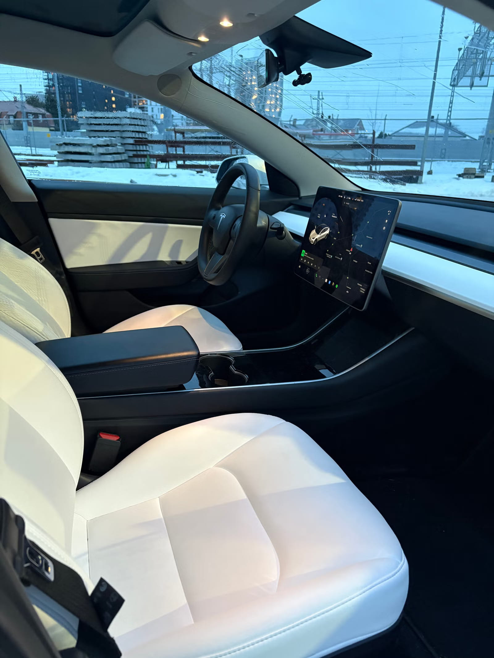 Tesla Model 3 Long Range 560km WLTP med Cruisekontroll
