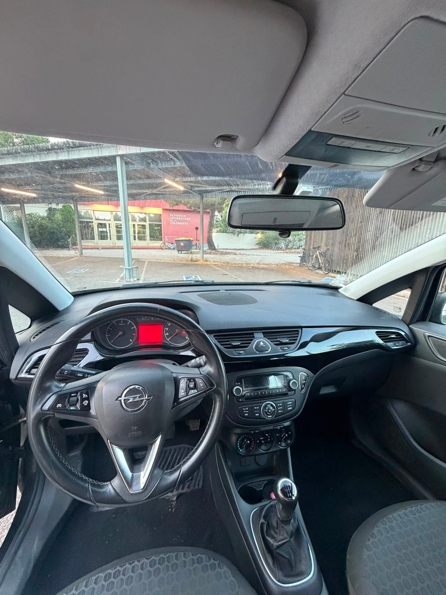 Opel Corsa 1.4 essence 90ch avec Audio Bluetooth
