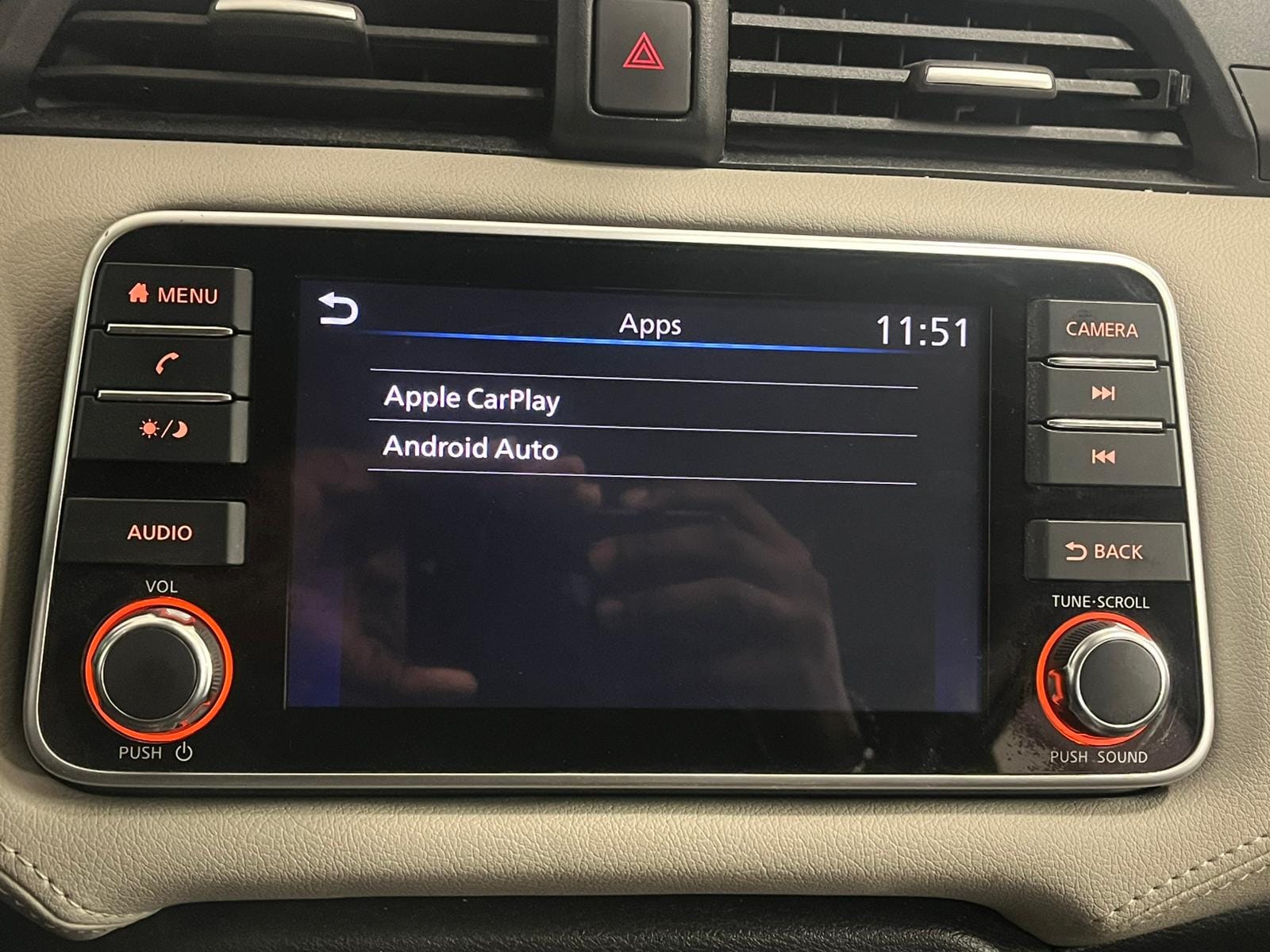 Nissan Micra avec Apple CarPlay