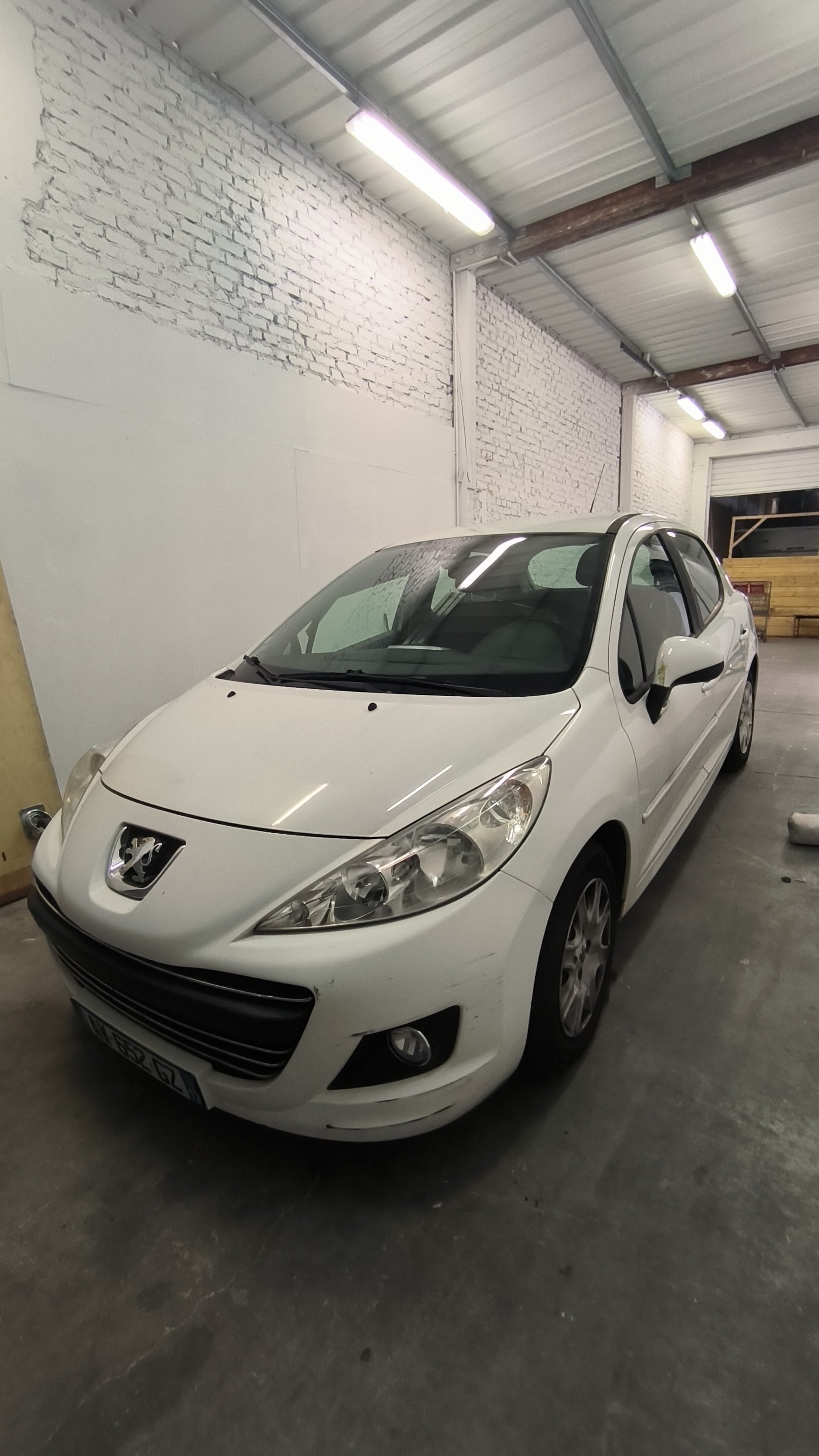 Peugeot 207, 2010, Essence 98