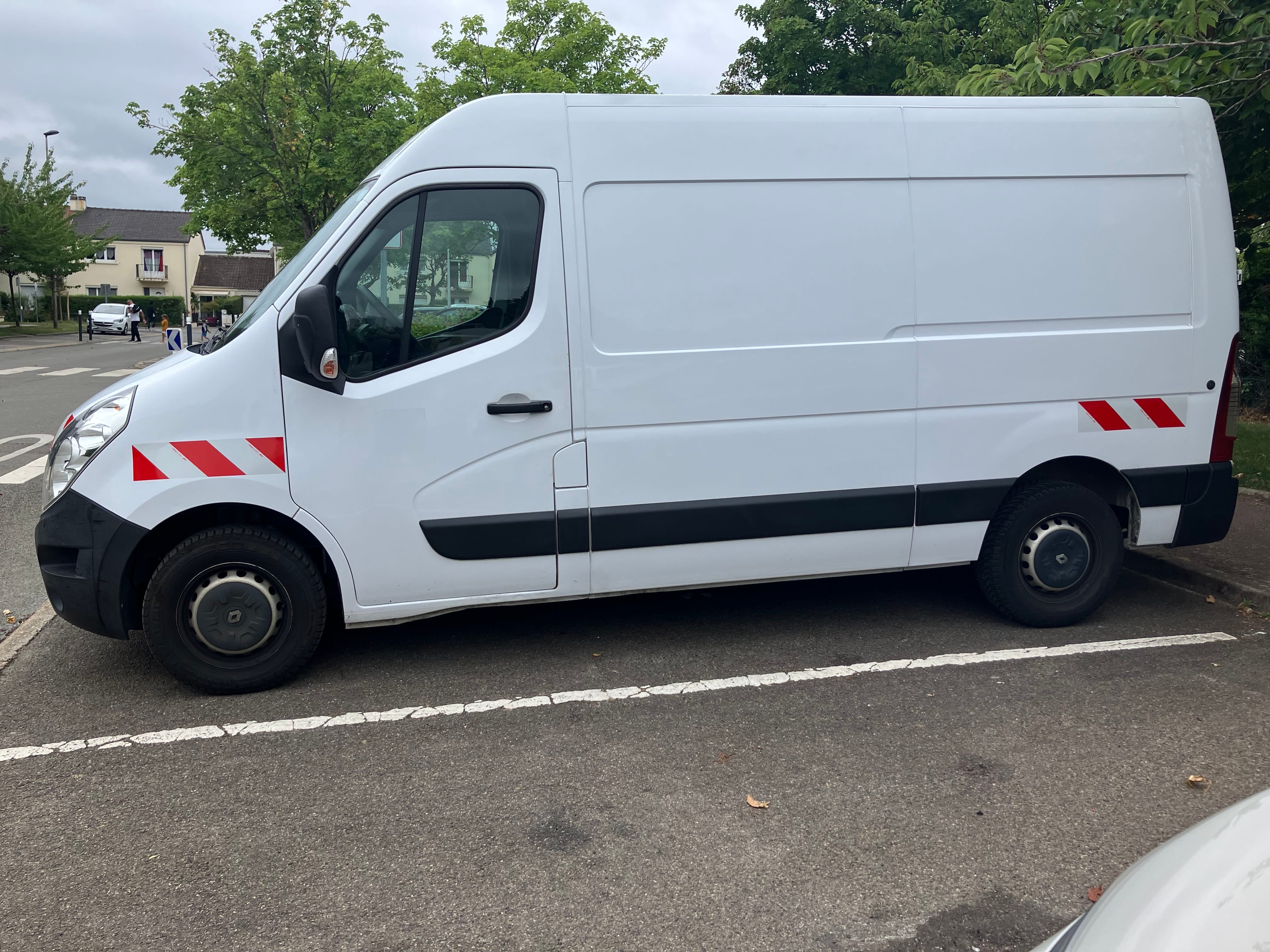 Renault Master 2,3 DCI 110 GRAND CONFORT avec Climatisation